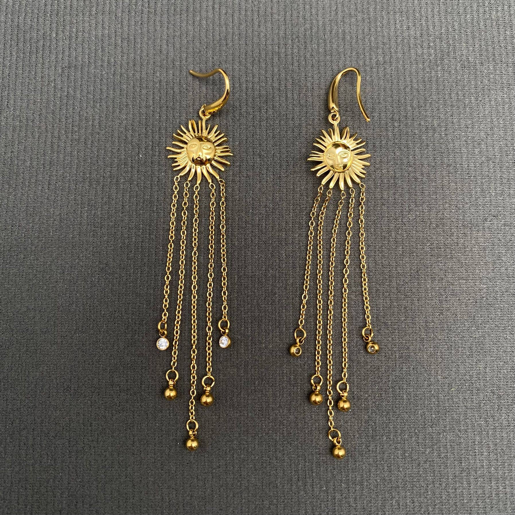 Mio Queena - Chain Tassel Sun 18K Gold Plated S.Steel Earrings - FGS/MS