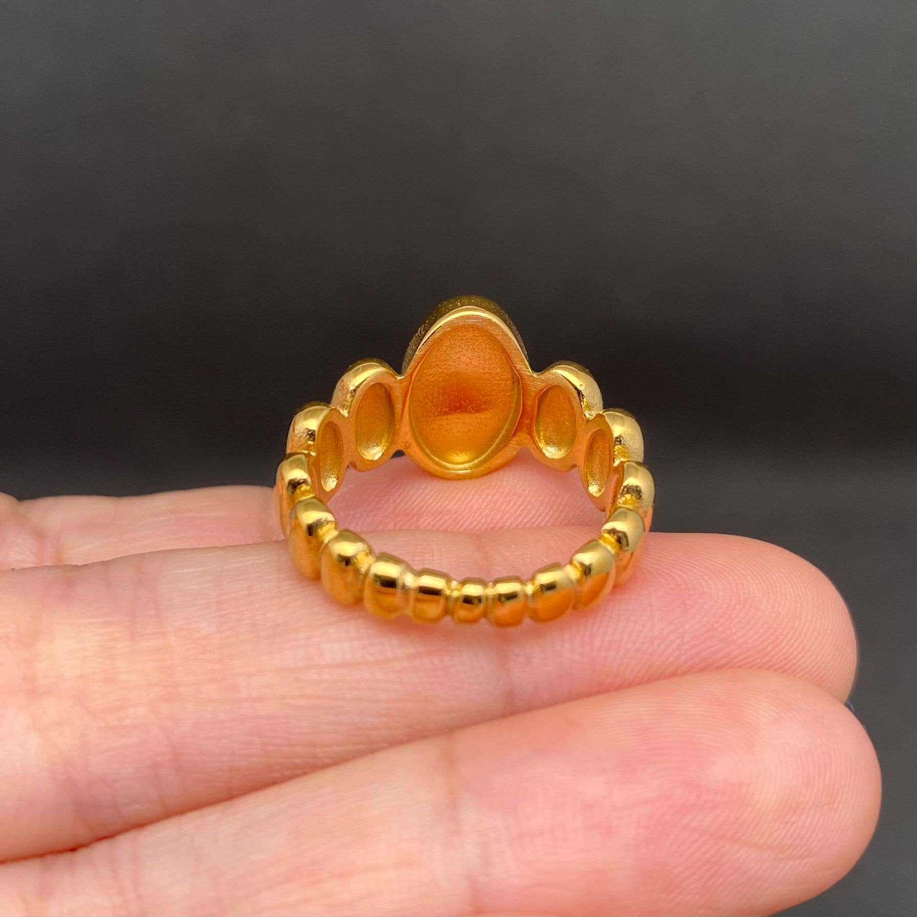Mio Queena - Tiger's Eye Stone & Shell 18K Golden S.Steel Ring - FGS/CS