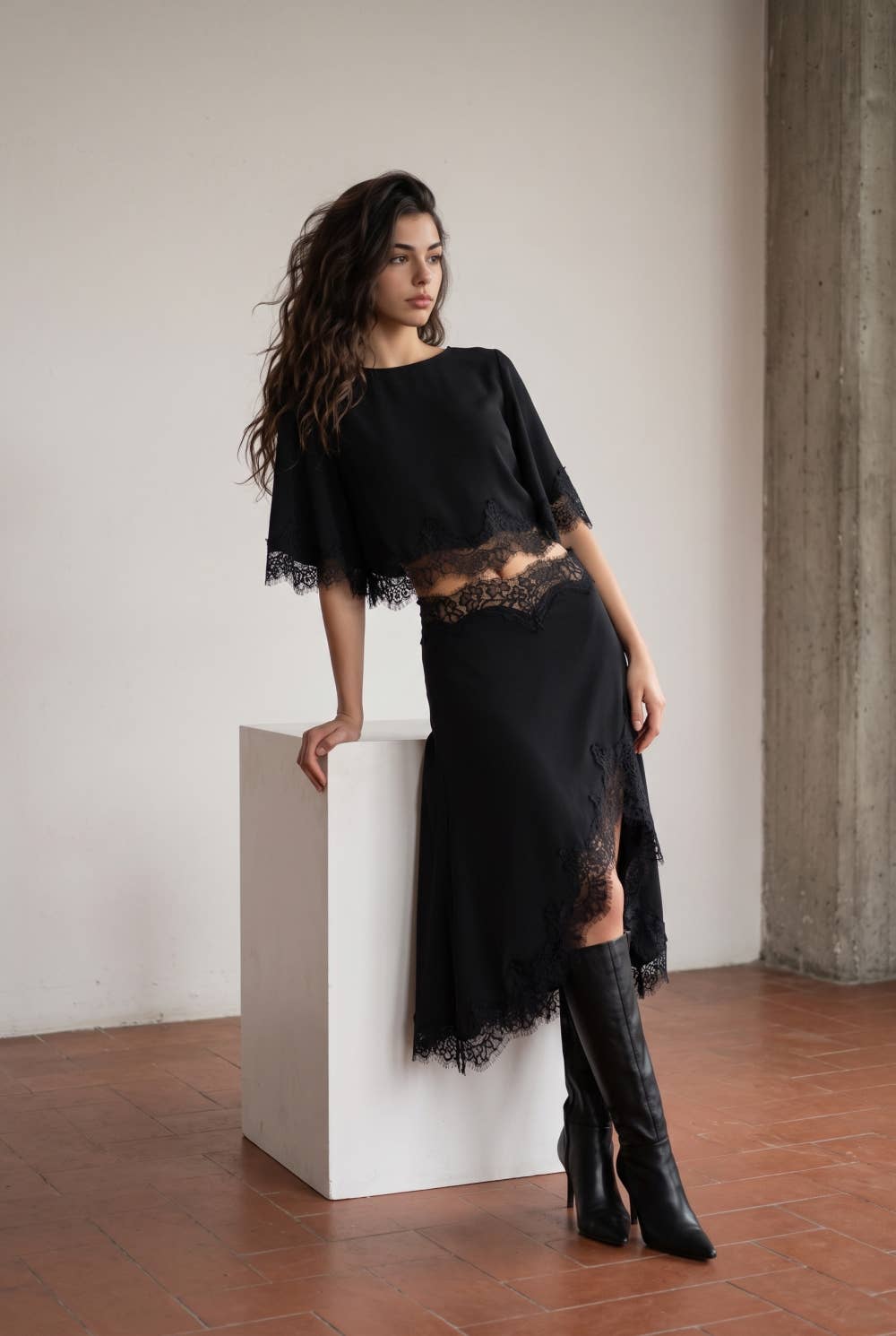 Edit by Nine - LACE HEM TWILL SATIN LACE SKIRT