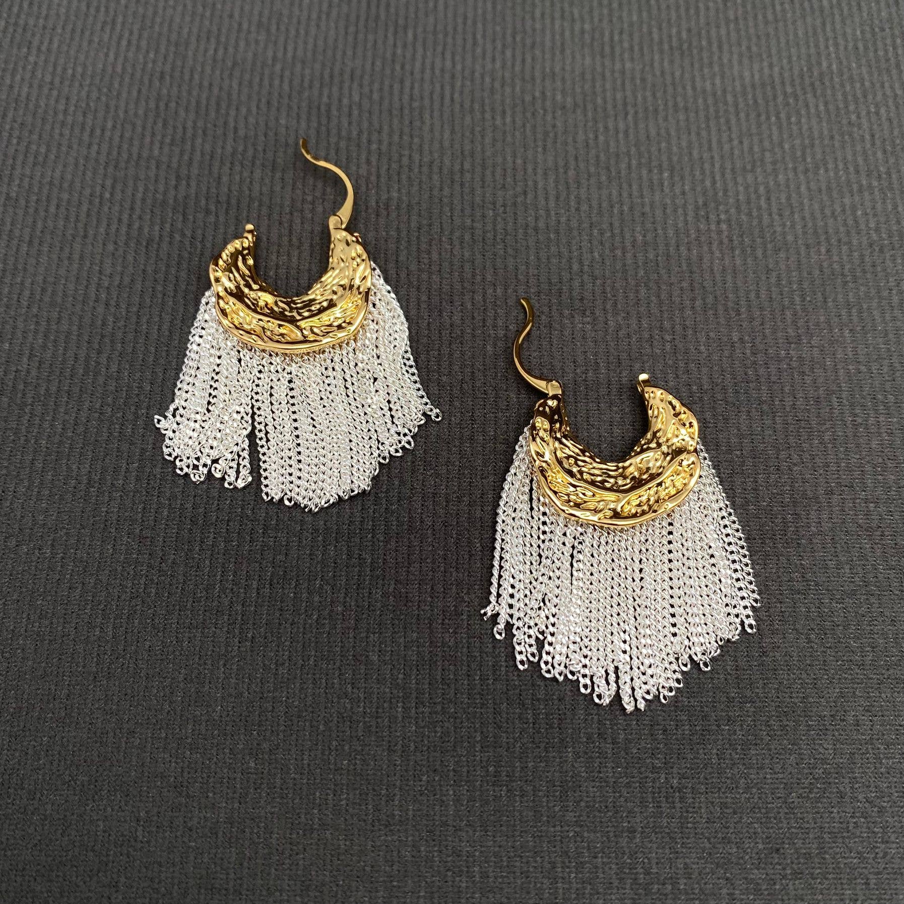 Mio Queena - Chain Fringe 18K Gold Plated Hoop Earrings