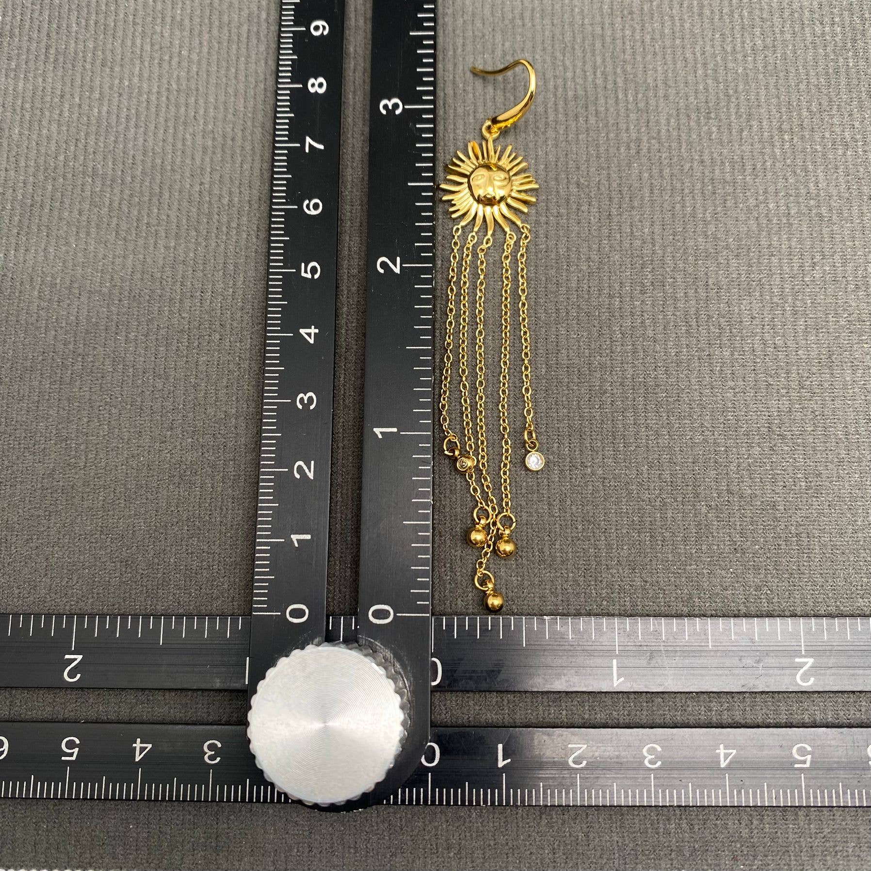 Mio Queena - Chain Tassel Sun 18K Gold Plated S.Steel Earrings - FGS/MS