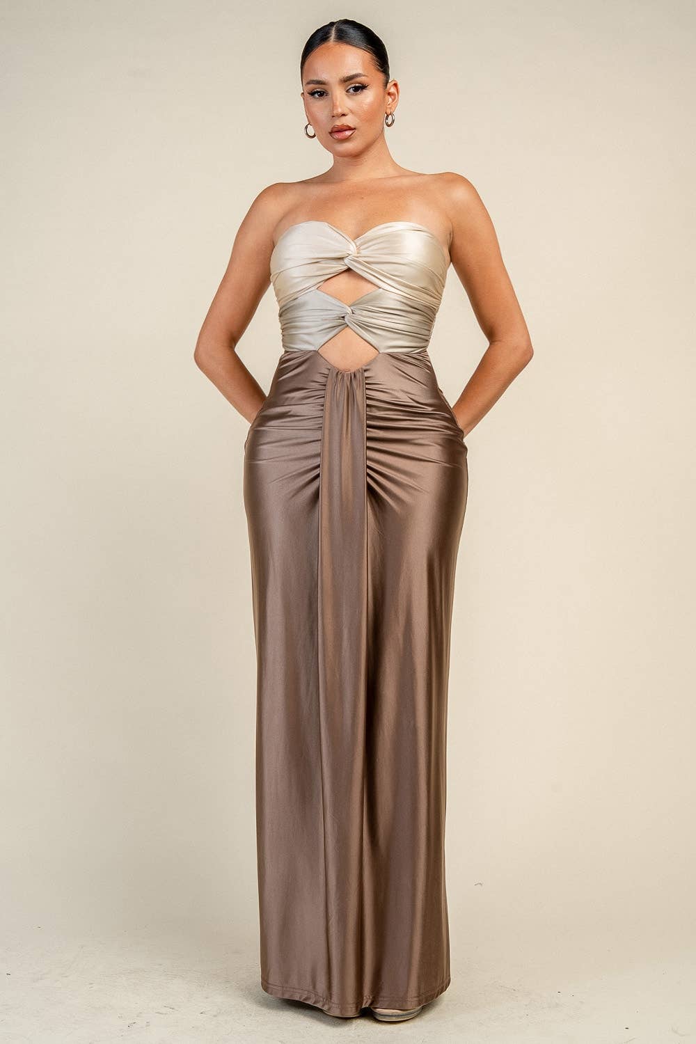 PRIVY - YD30310B VENECHIA CONTRAST WAIST CUT OUT MAXI DRESS
