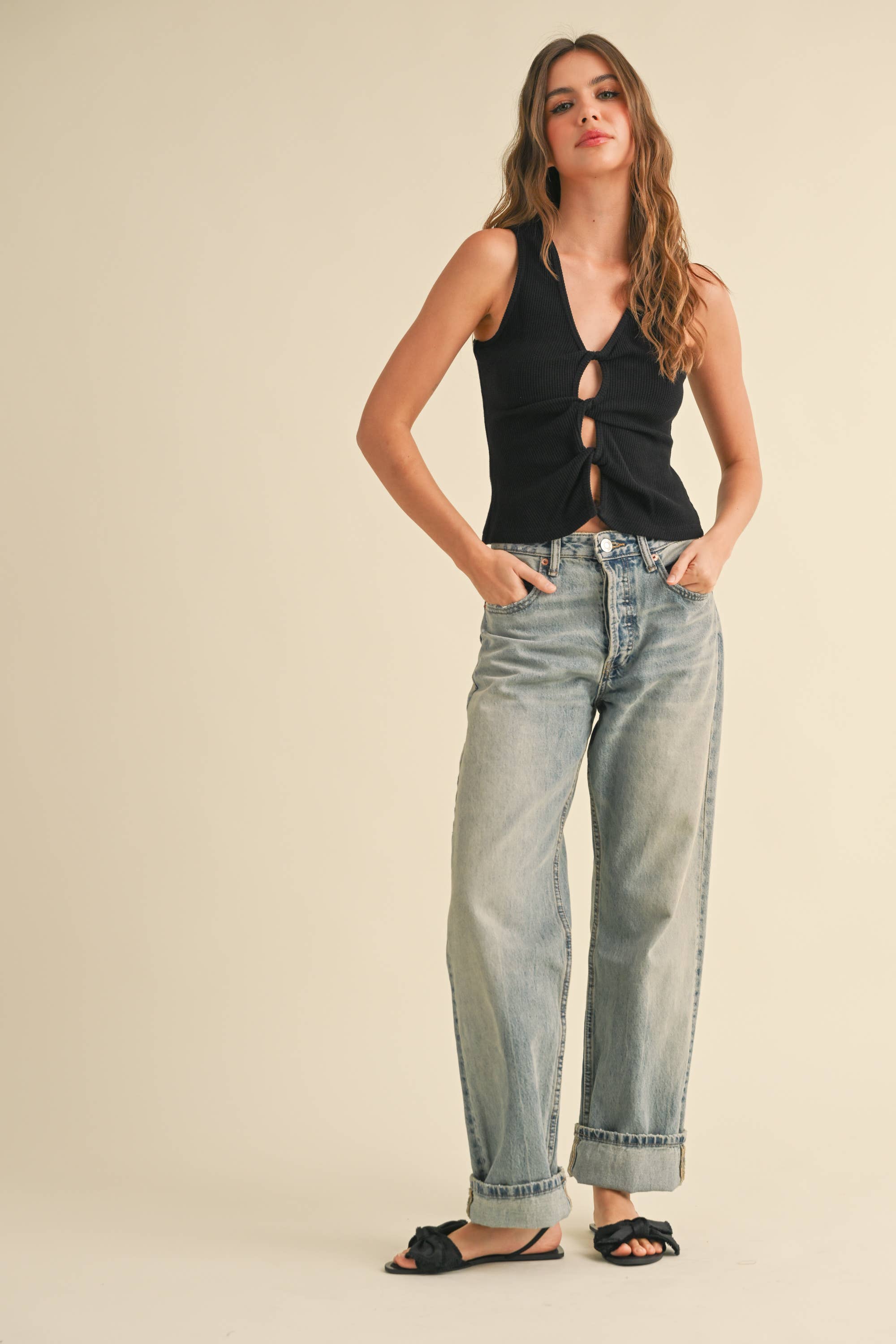 TWISTED DETAIL OPEN FRONT RIBBED TOP