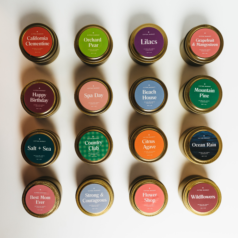 Giften Market - Happy Holidays Soy Candle - 4 oz Gold Travel Tin - Stockings