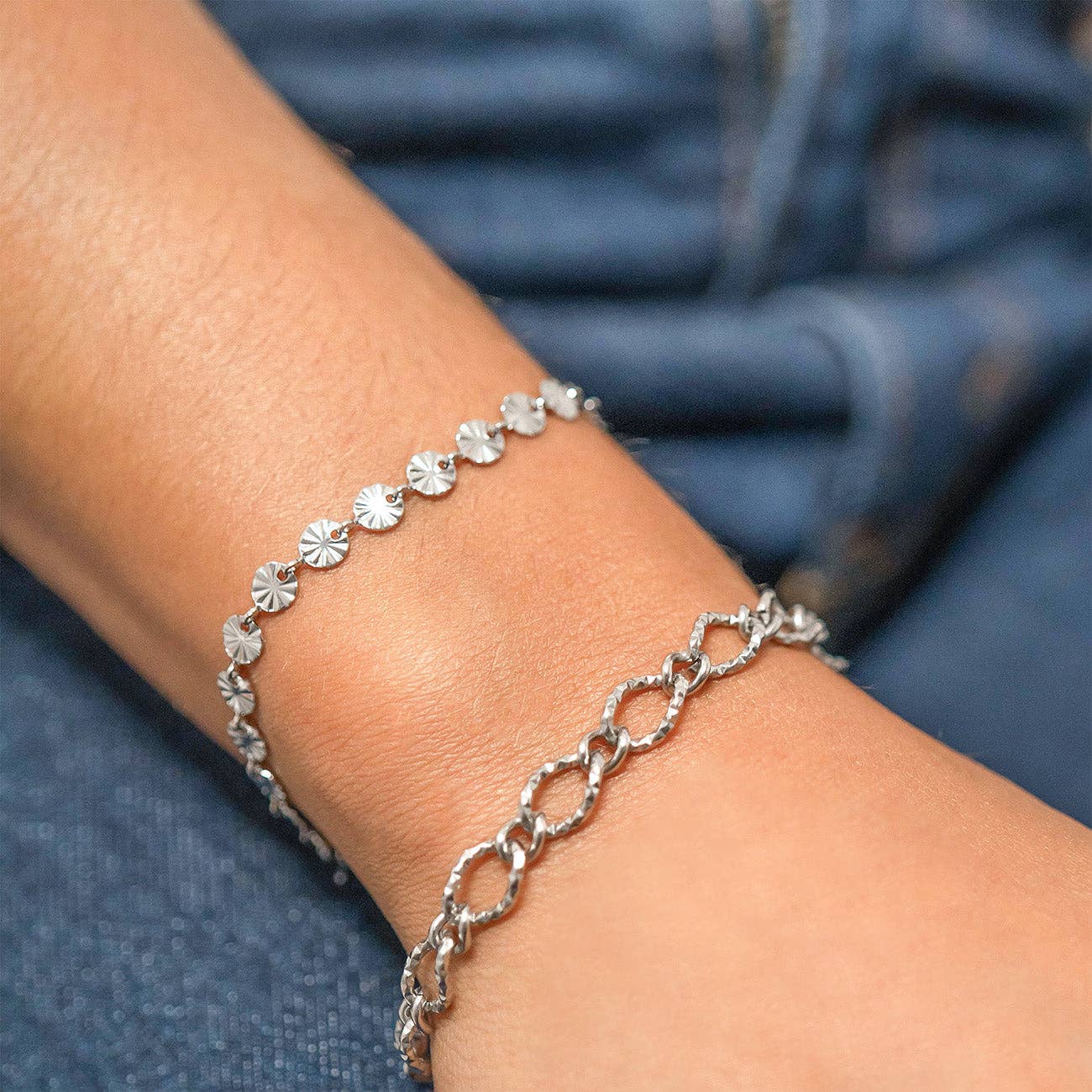 WJW - 18K Gold PVD Stainless Steel Hammered Oval Chain Bracelet