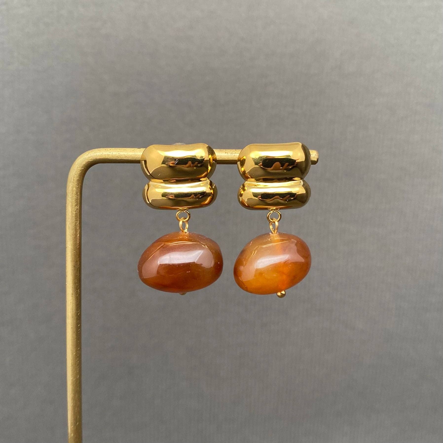 Mio Queena - Resin Glossy 18K Gold Plated S.Steel Post Earrings - FGS