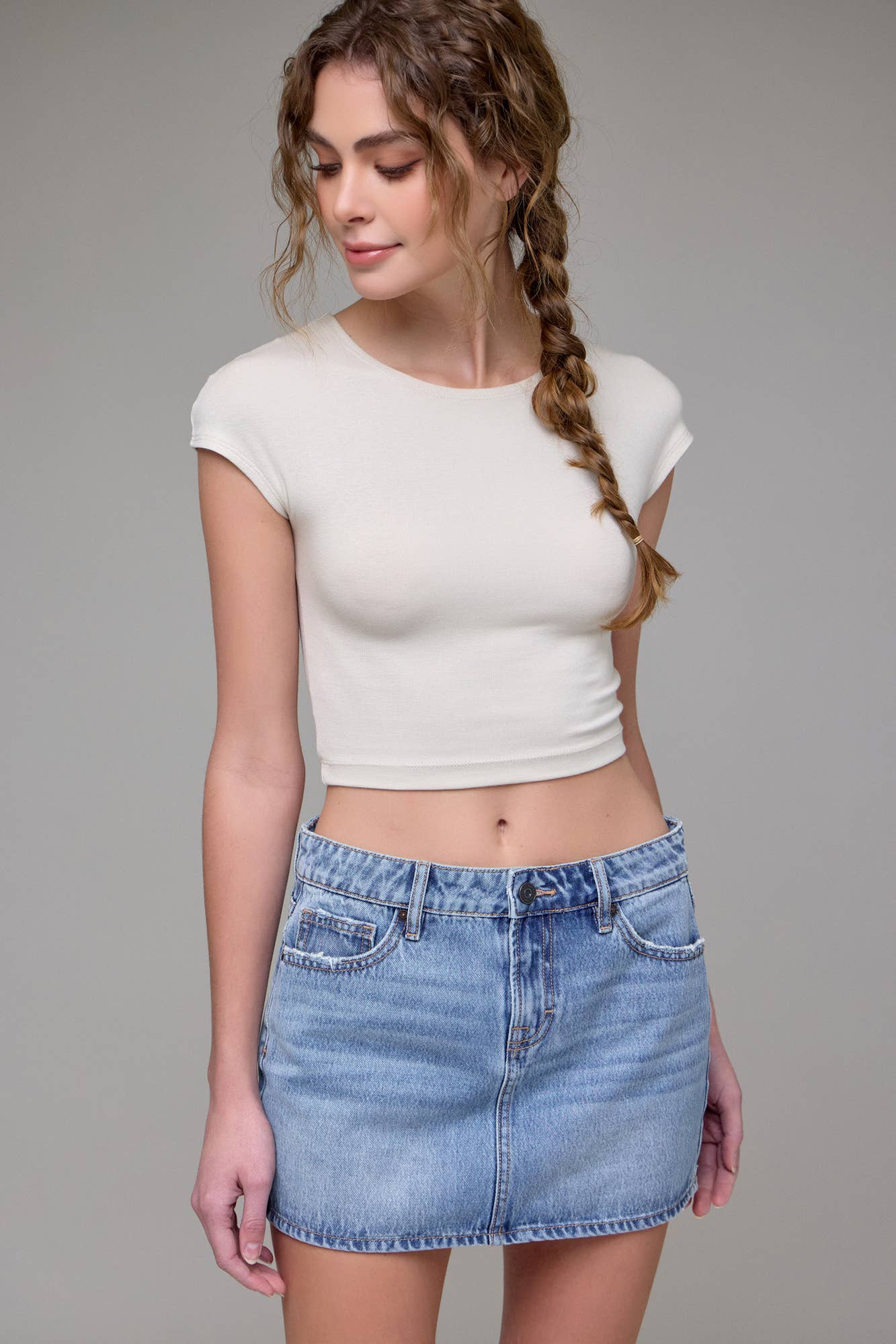 Hidden Jeans - Peyton Medium Light Classic Micro Mini Skirt