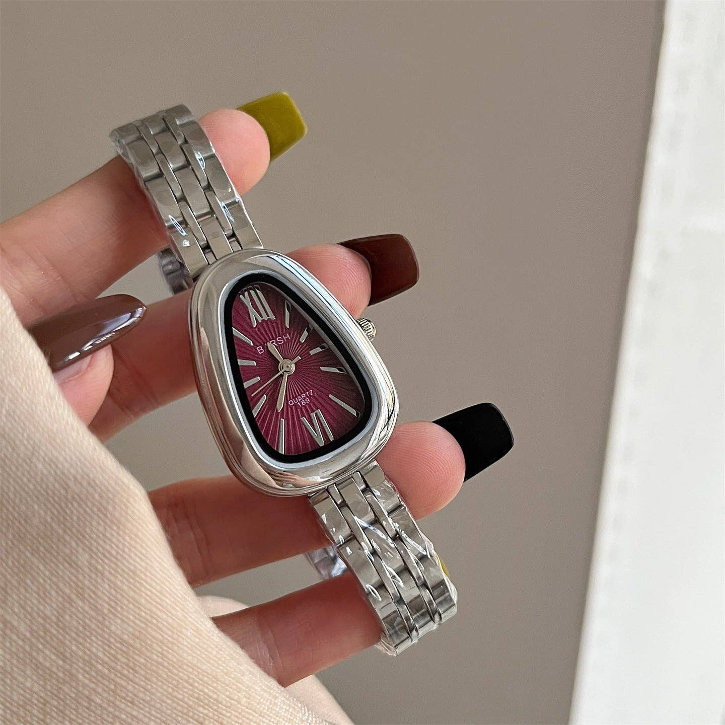 Dipped Shop - Luxury Snake Head Case Quartz Wrist Watch