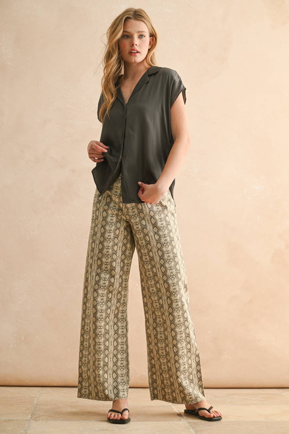 MIOU MUSE BUTTON DOWN CAP SLEEVE SHIRTS