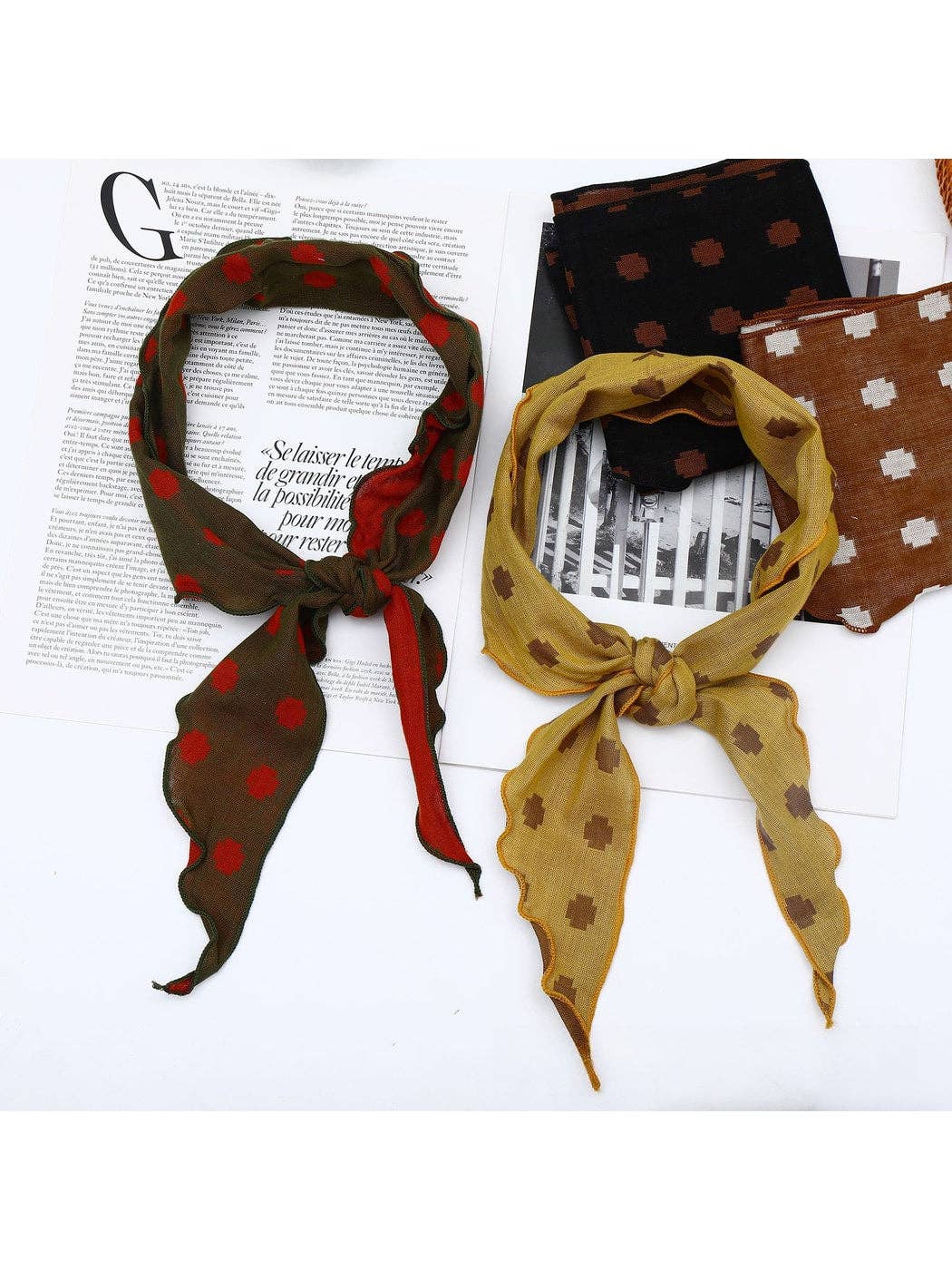 Funkyrel® Atzbranding Limited - Scarvii - Geometric Print Two Tone Triangle Bandana