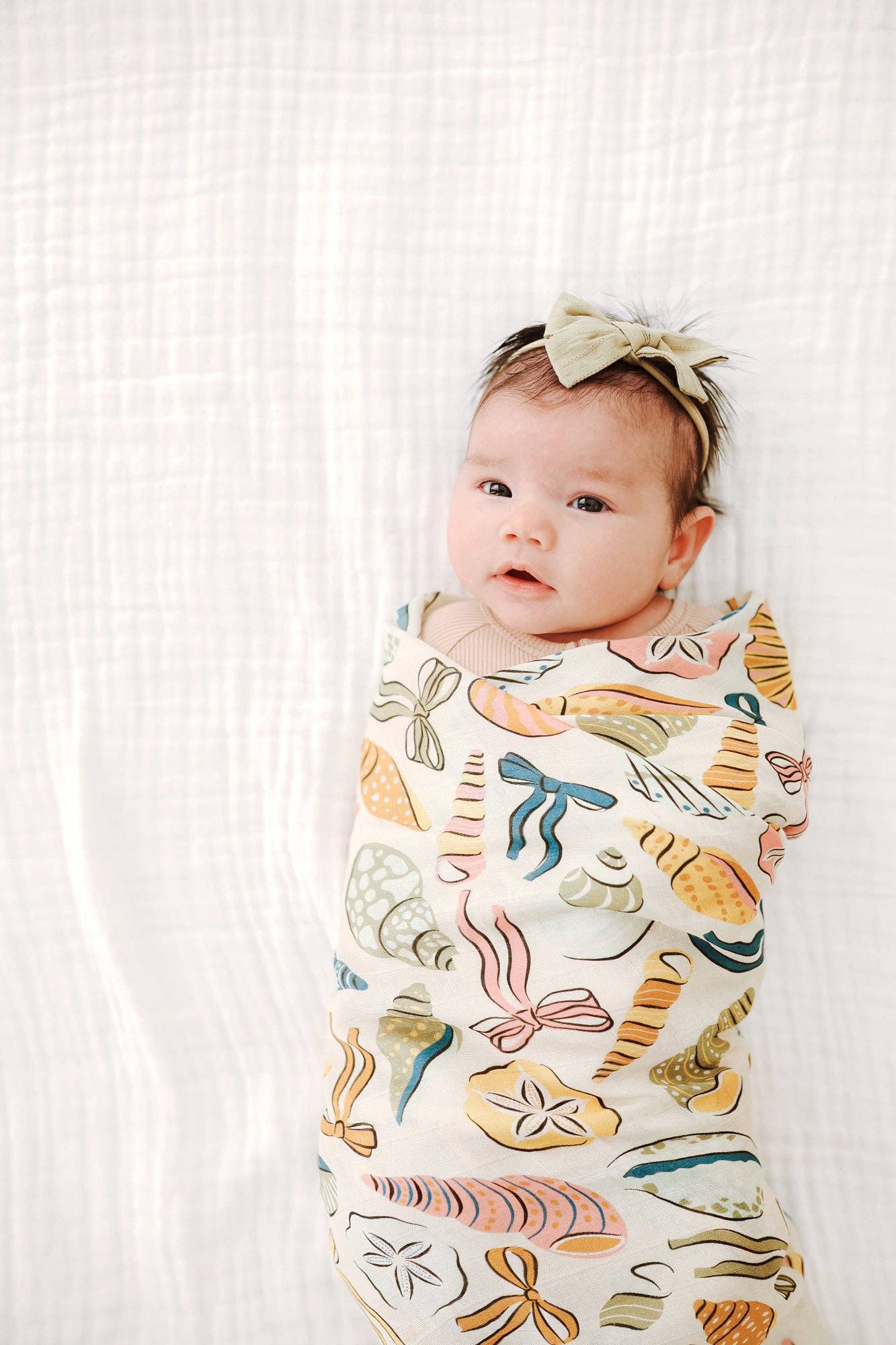 Ellie Sue - Coastal Bows Muslin Swaddle Blanket