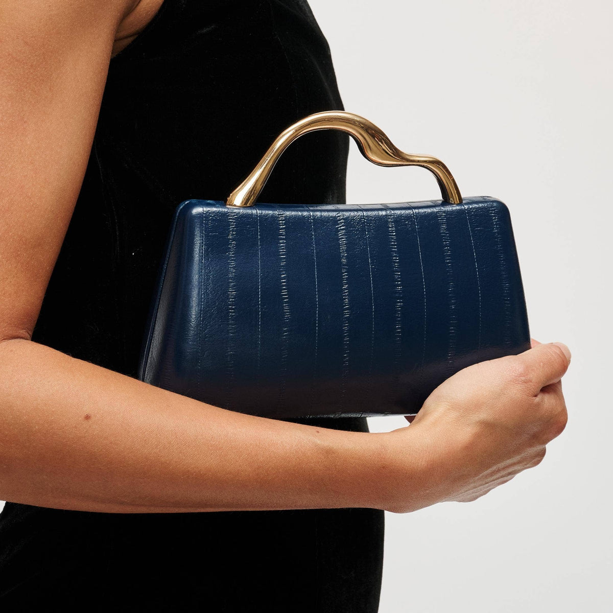 Urban Expressions - Nichelle Clutch