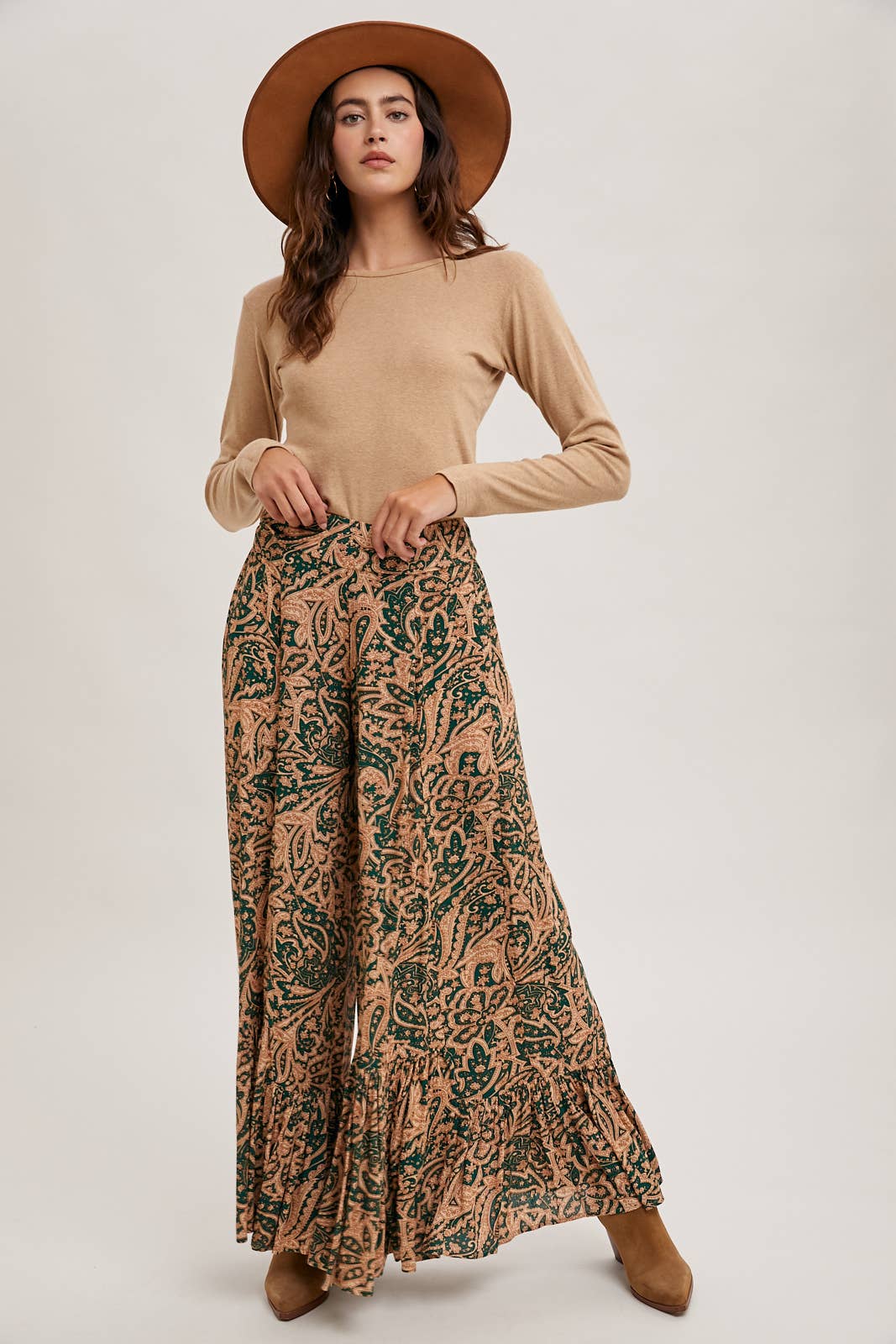 Bluivy - PAISLEY PRINT WIDE RUFFLED PANTS