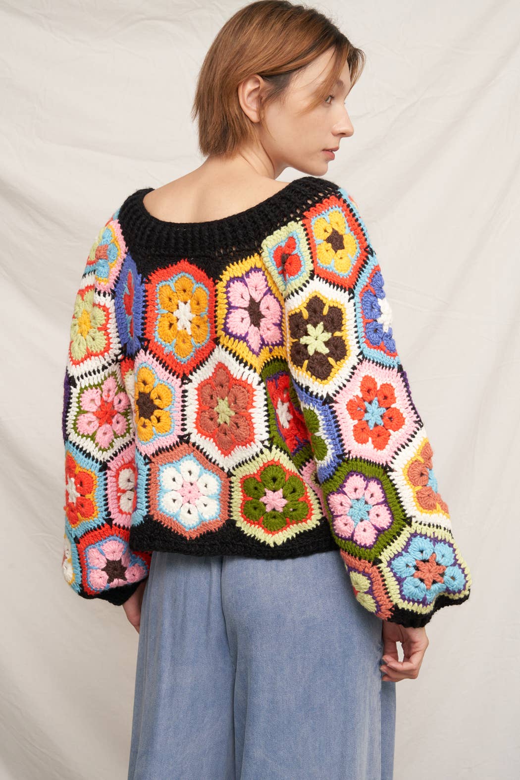 En Crème - Chunky Oversized Granny Squared Crochet Sweater