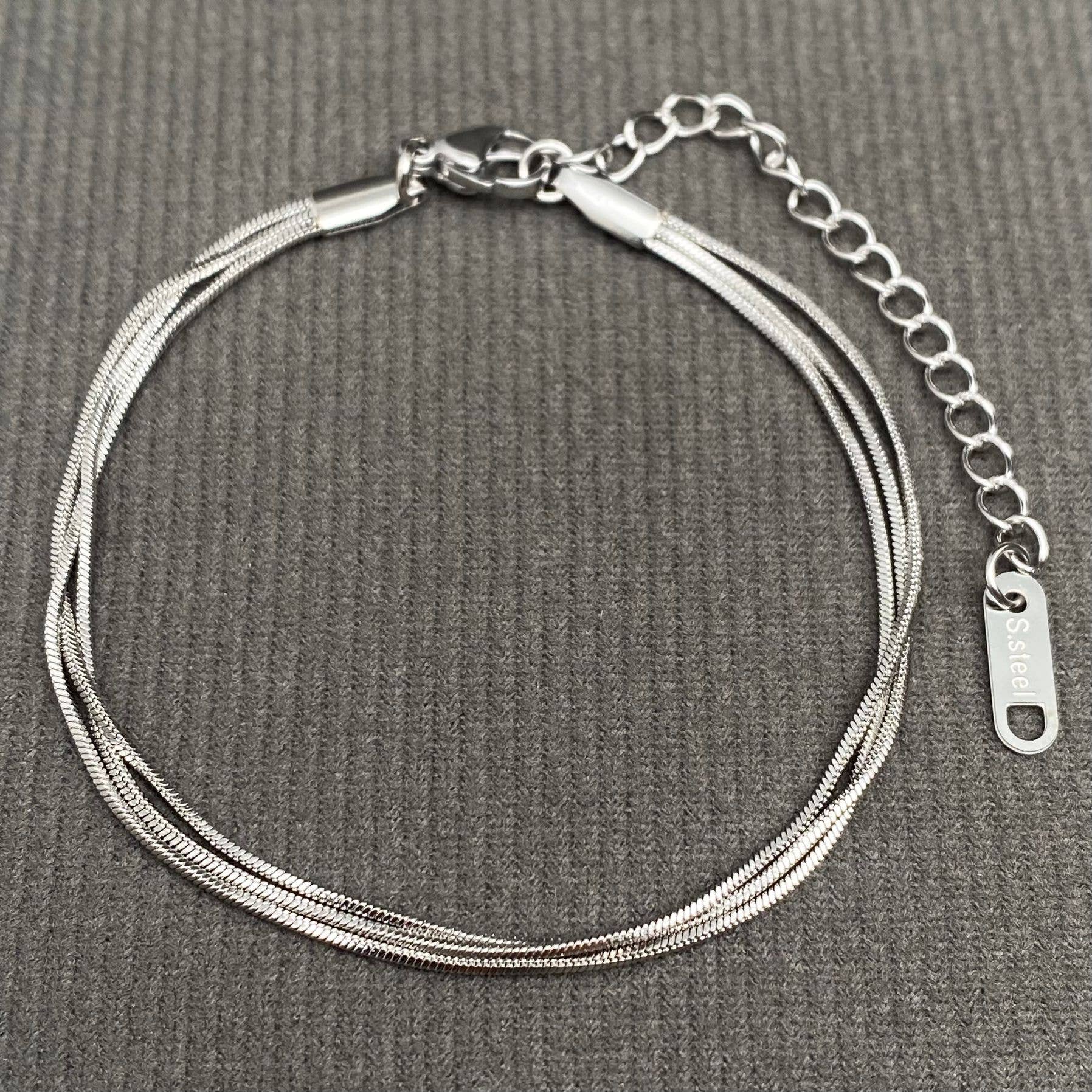 Mio Queena - 3 Chains 18K Gold Plated Stainless Steel Bracelet - FGS