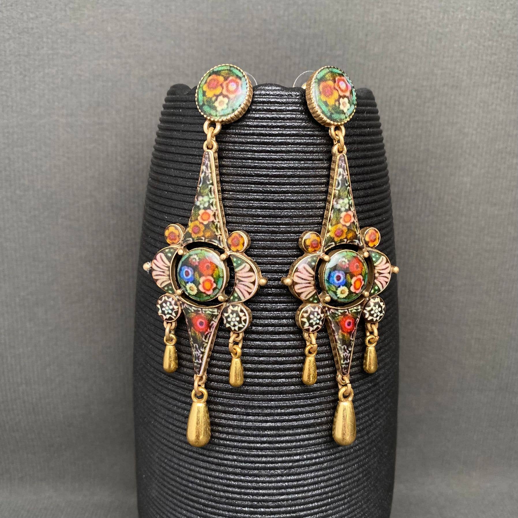 Mio Queena - Vintage Flower Print Earrings
