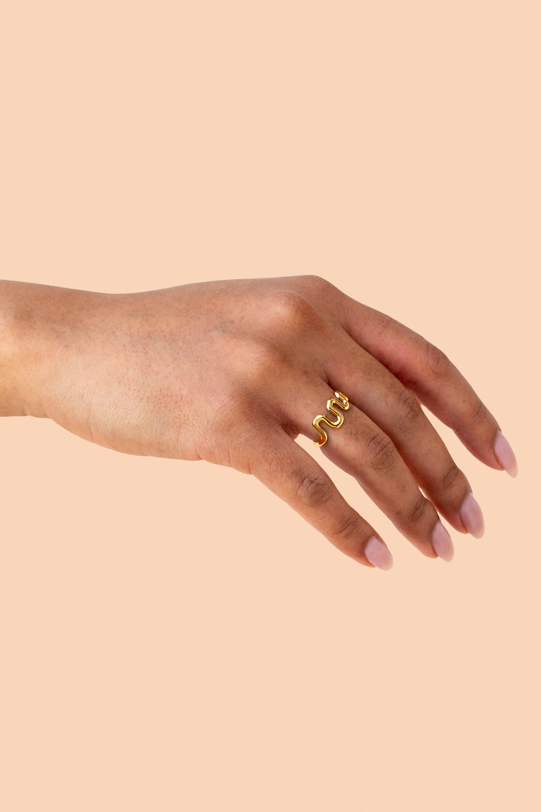 Peter and June - Alma Ring - 18K Gold Plated