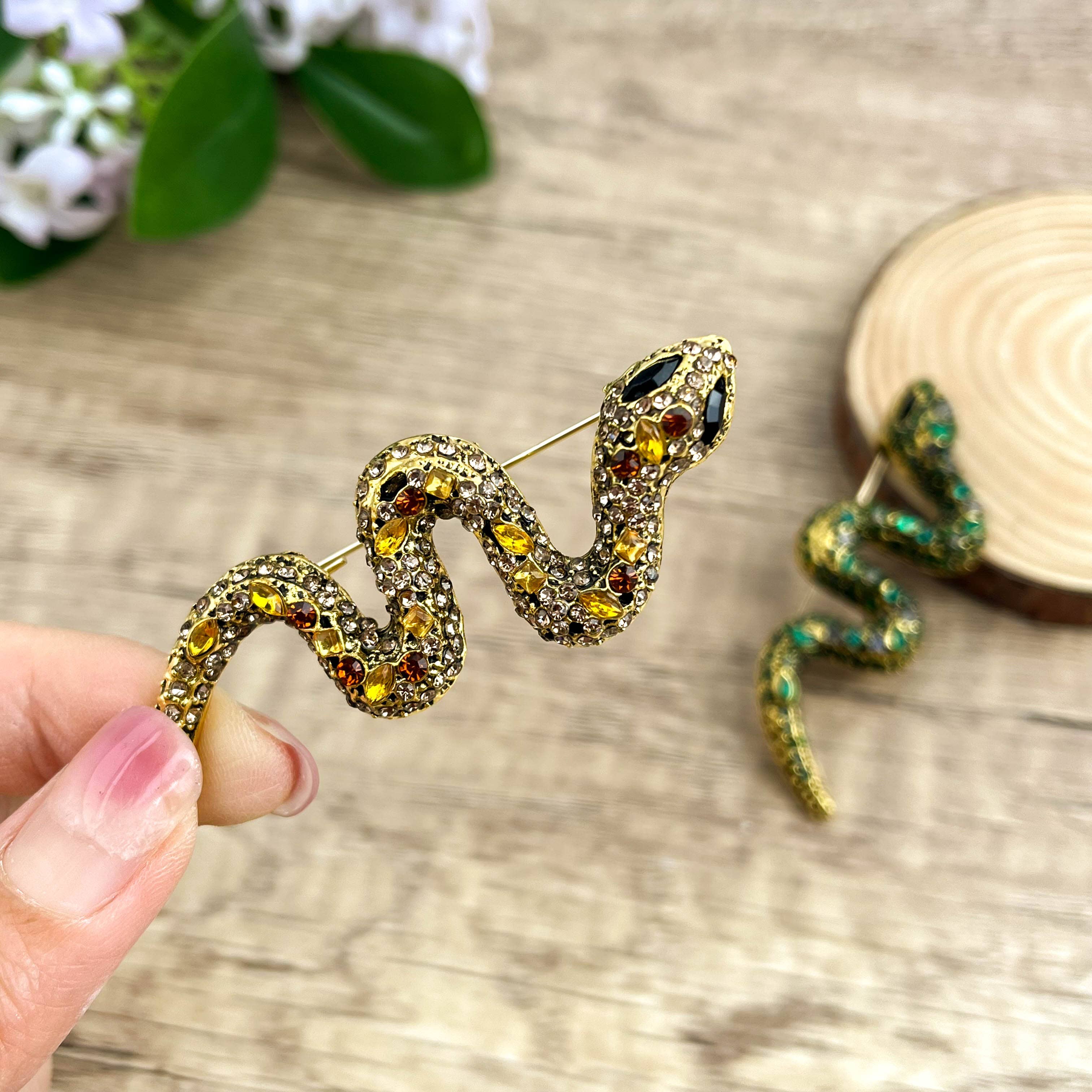 SoapElenGlen - Rhinestone Python Brooch, Glamorous Snake Pin Accessory