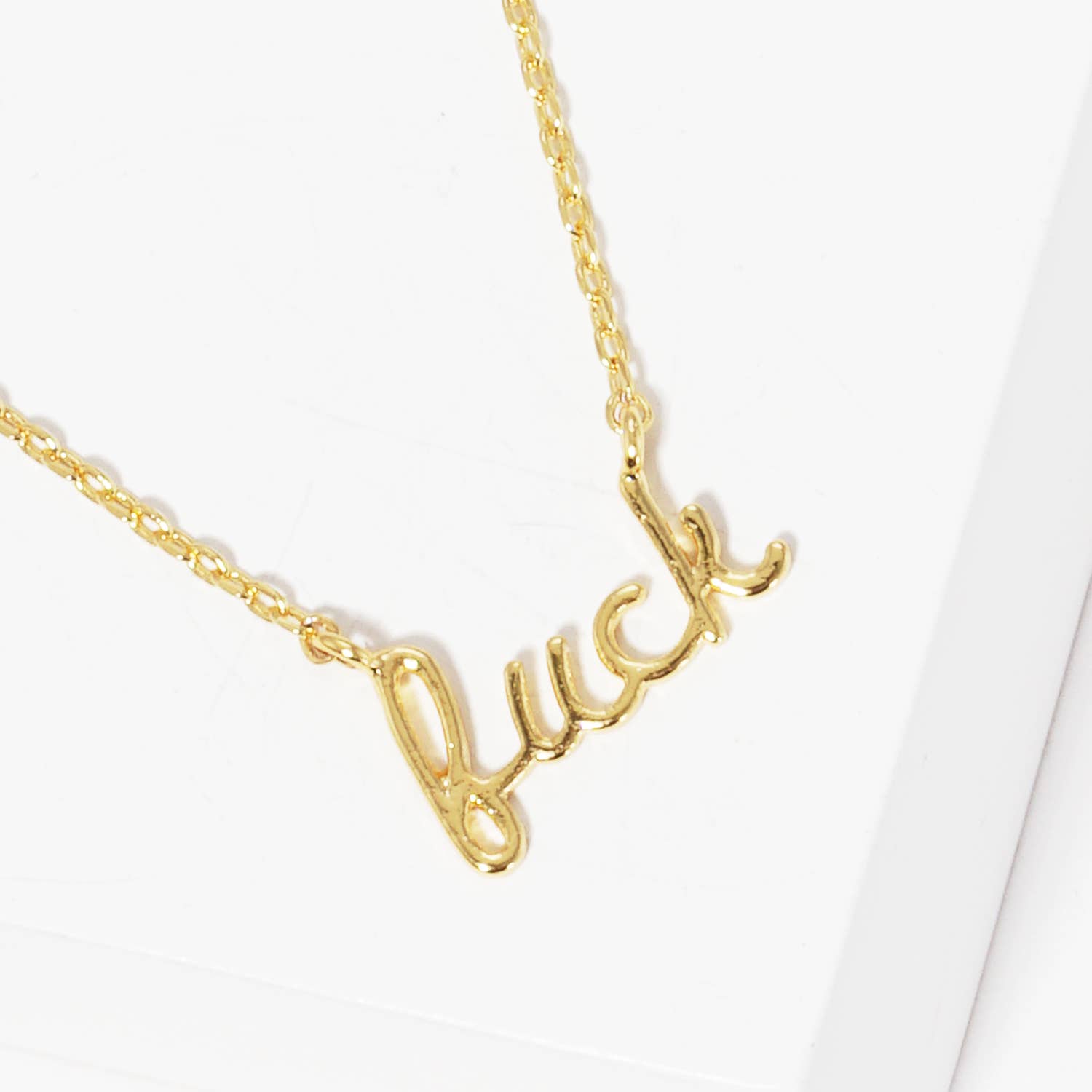 Fashion City - Gold-Dipped Pendant Necklace