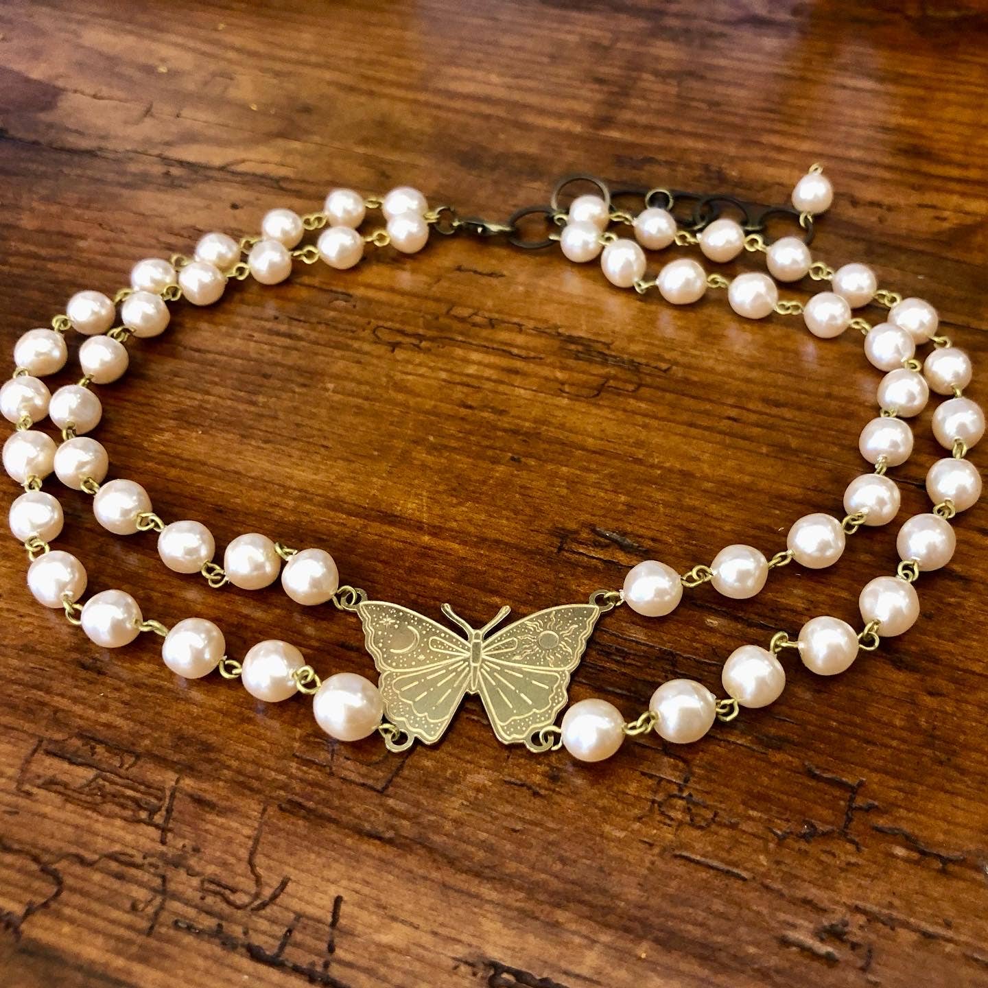 Odyssey & Oddities - Peach Faux Pearl Doube Choker- 2 Sizes