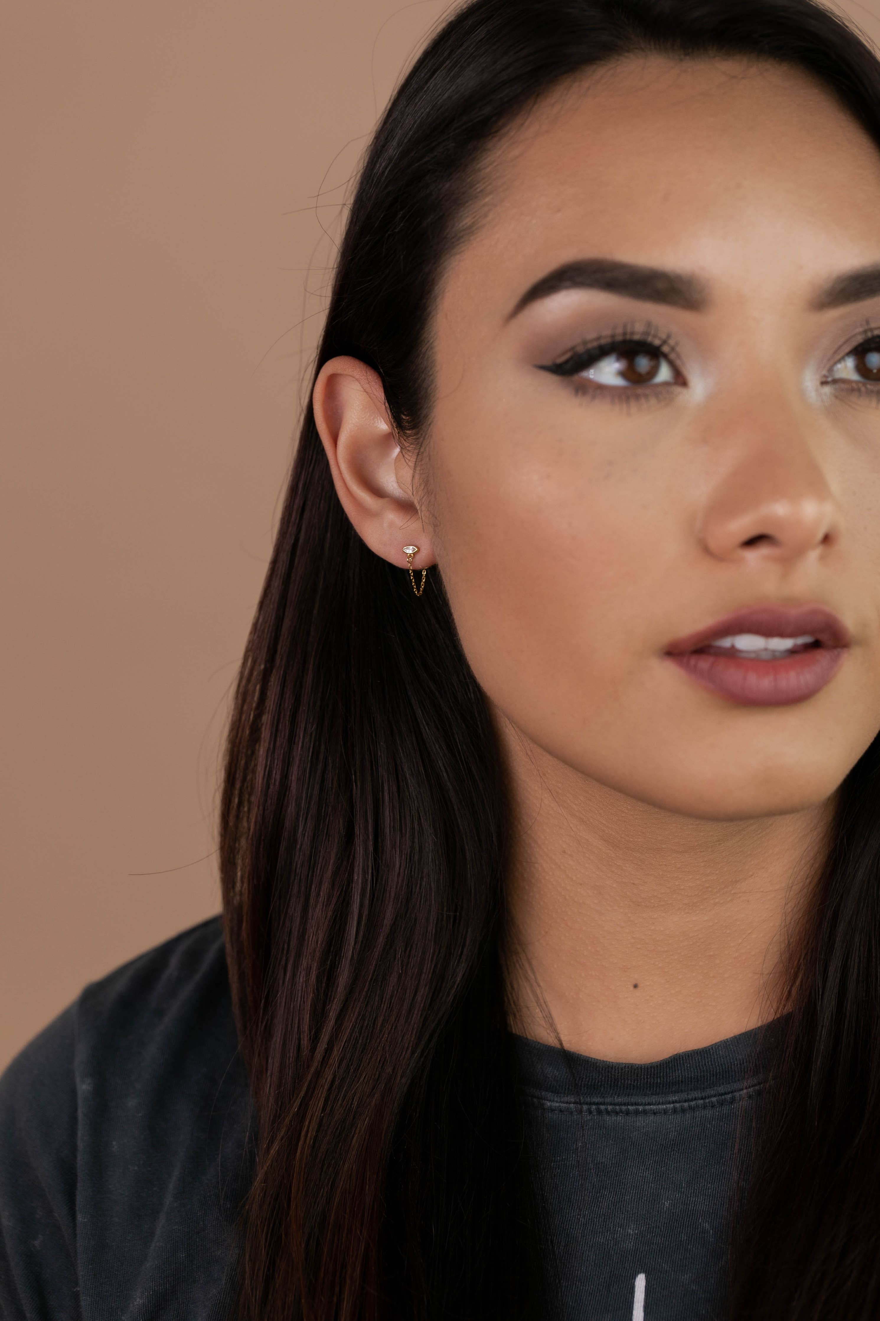 JaxKelly - Chain Huggie - Stud - Gold Earrings