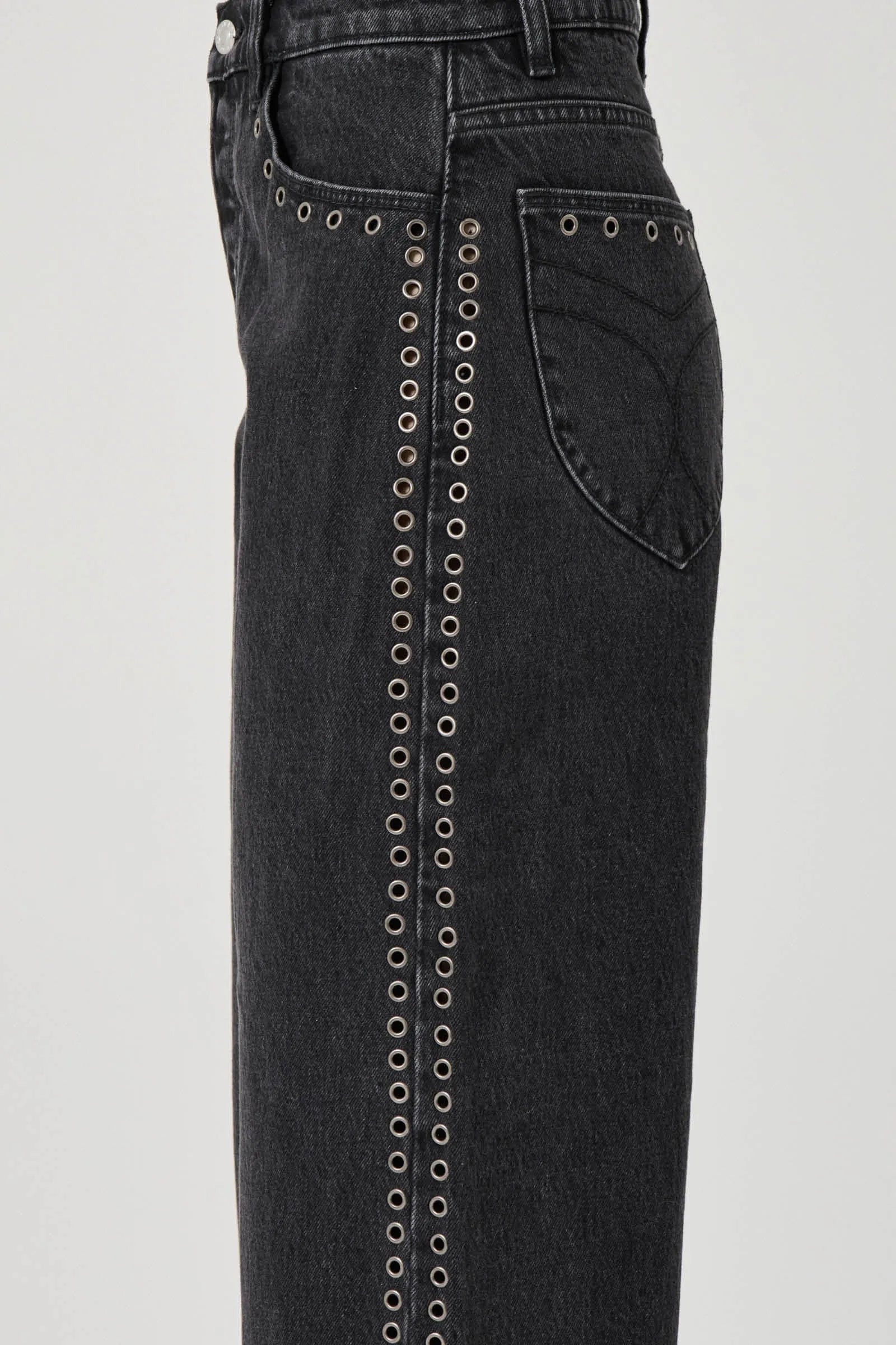 Gigi Barrel - Black Sand Eyelet
