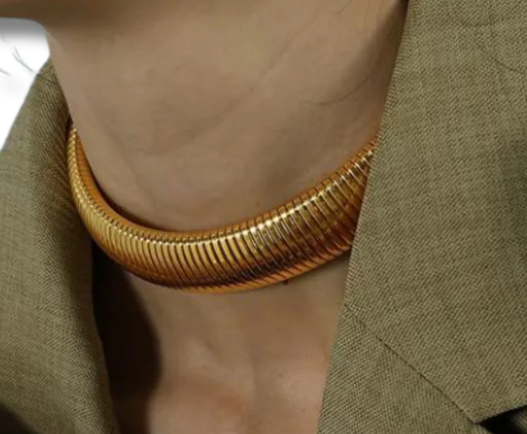 HoopLa - Tobogas, Cobra Omega Collar Necklace- Steel