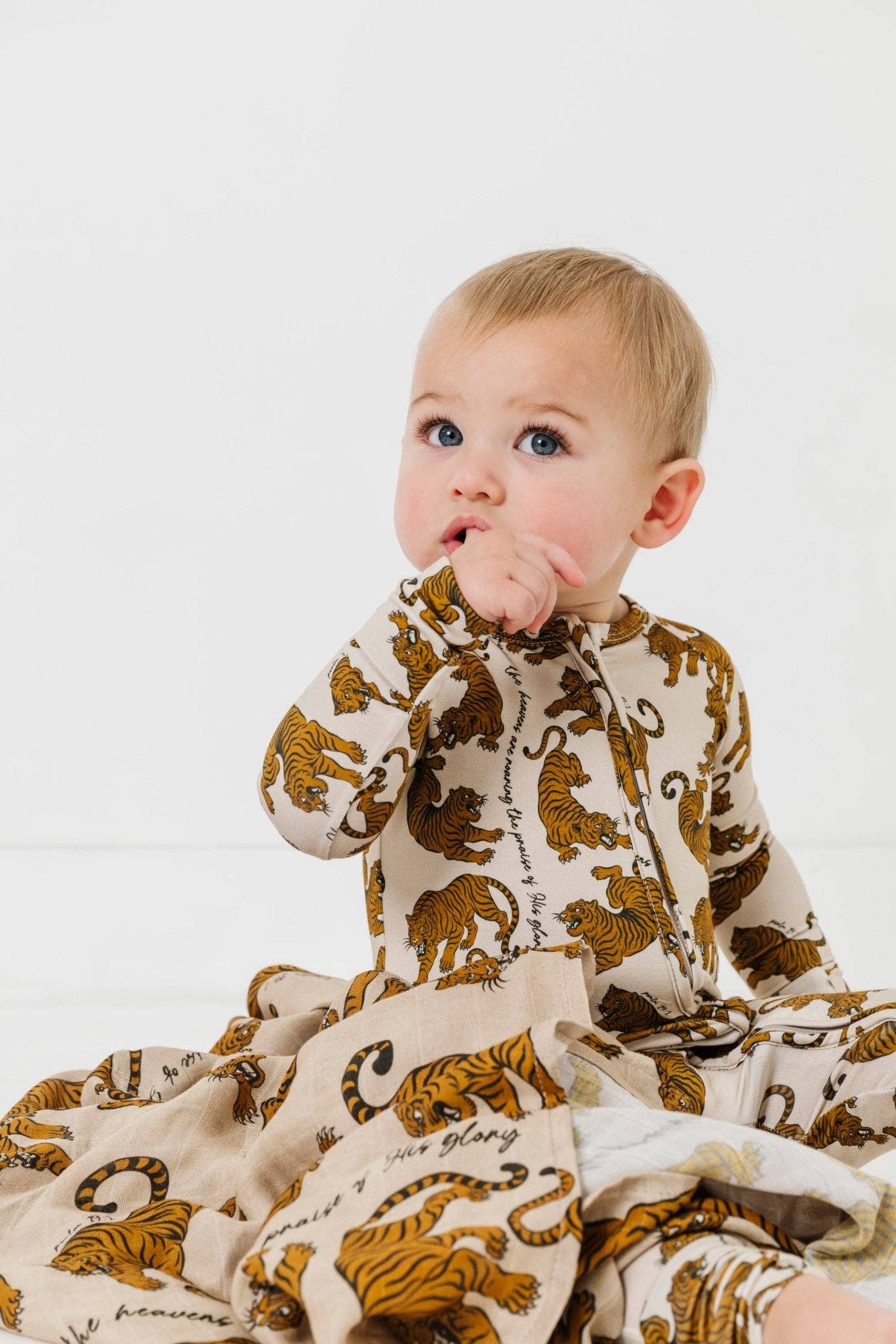 Ellie Sue - Roar Zipper Romper