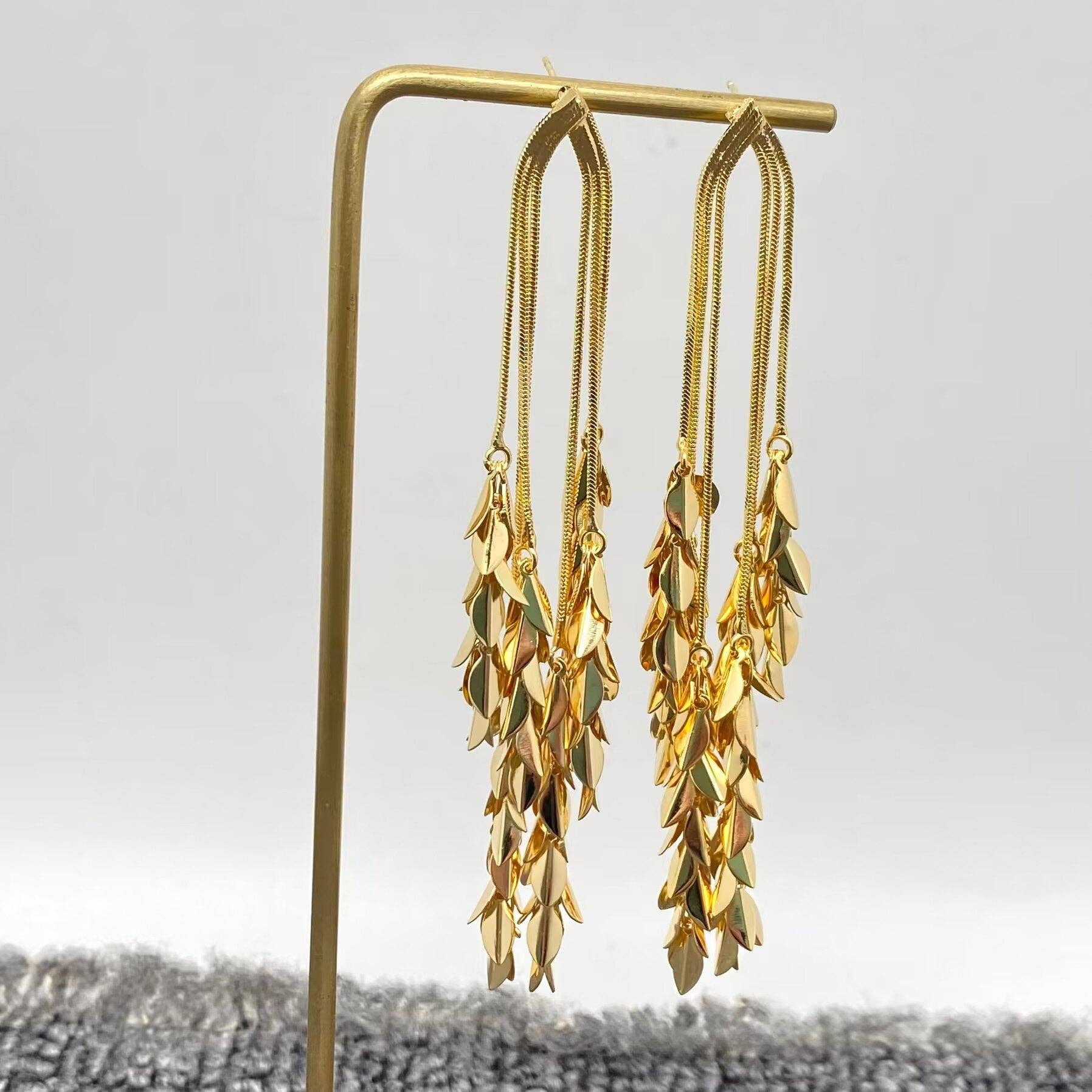 Mio Queena - 18K Gold Plated Metal Leaves Firnge Post Earrings