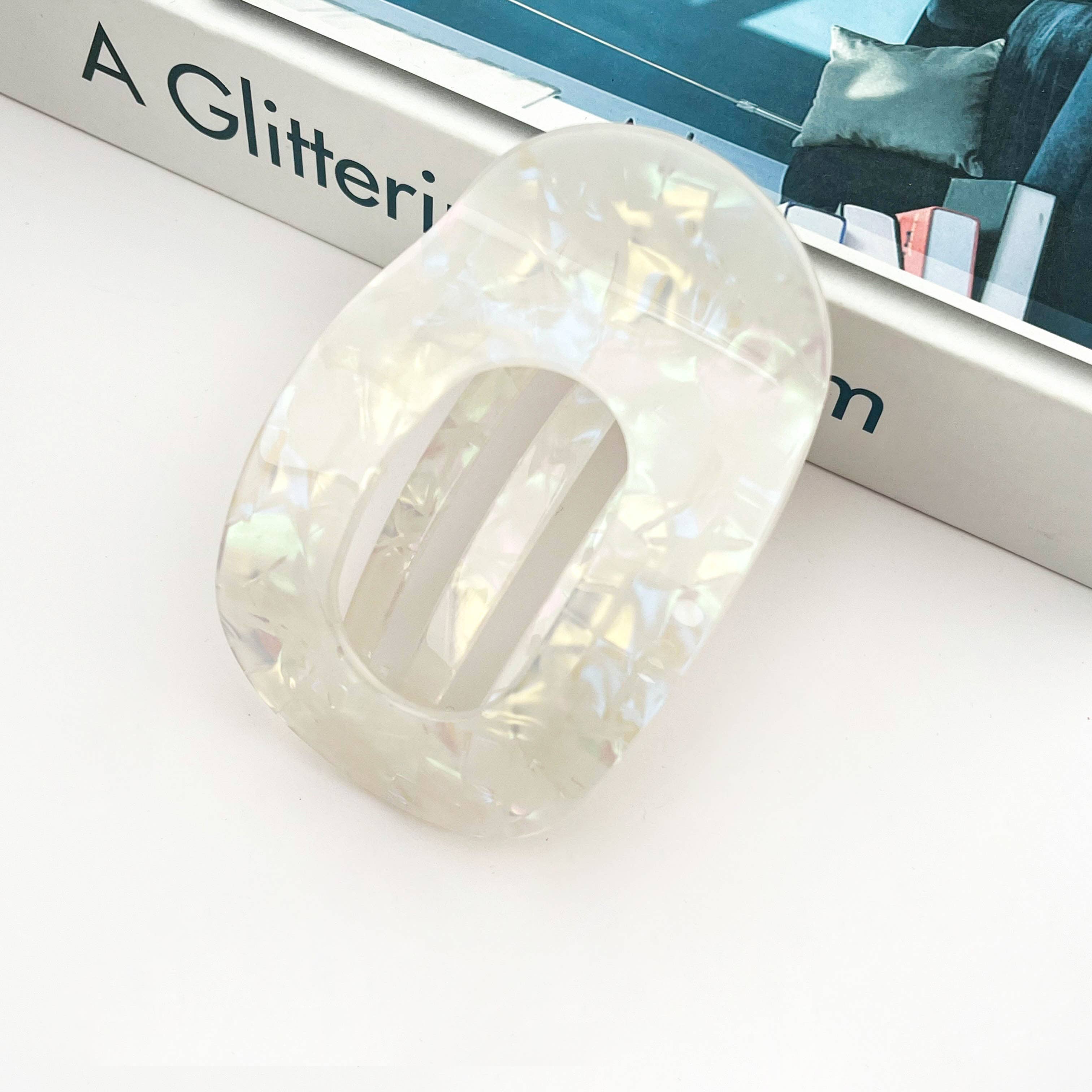 SoapElenGlen - Elegant Flat Oval Hair Clip, Classic Hair Barrette