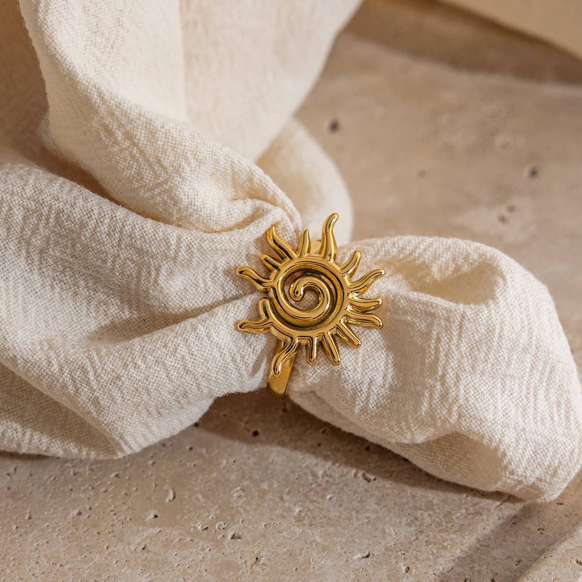 Lyonlee - Spiral Sun Statement Ring