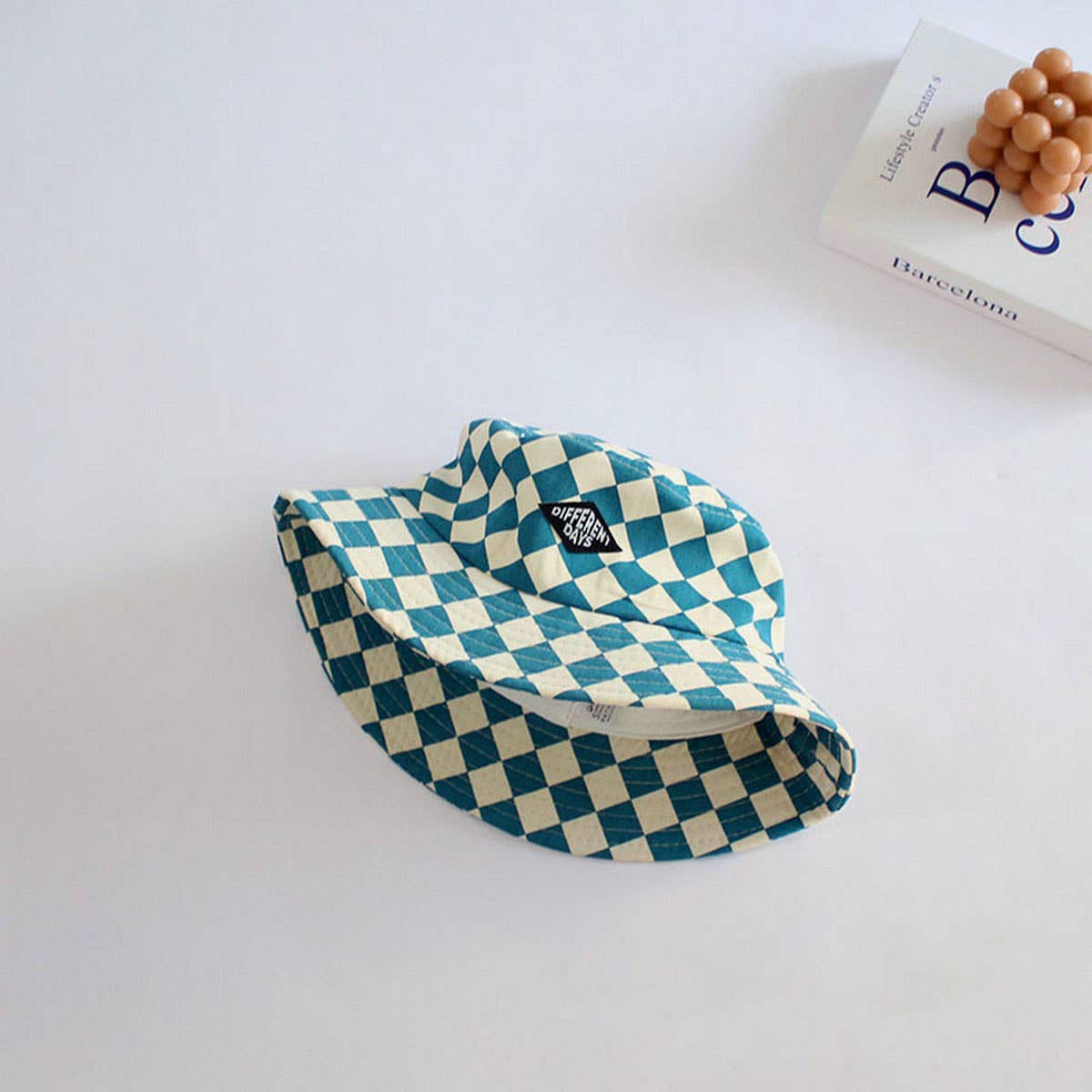 STYLISH CHILDREN'S TRAVEL CHECKERBOARD BUCKET HAT