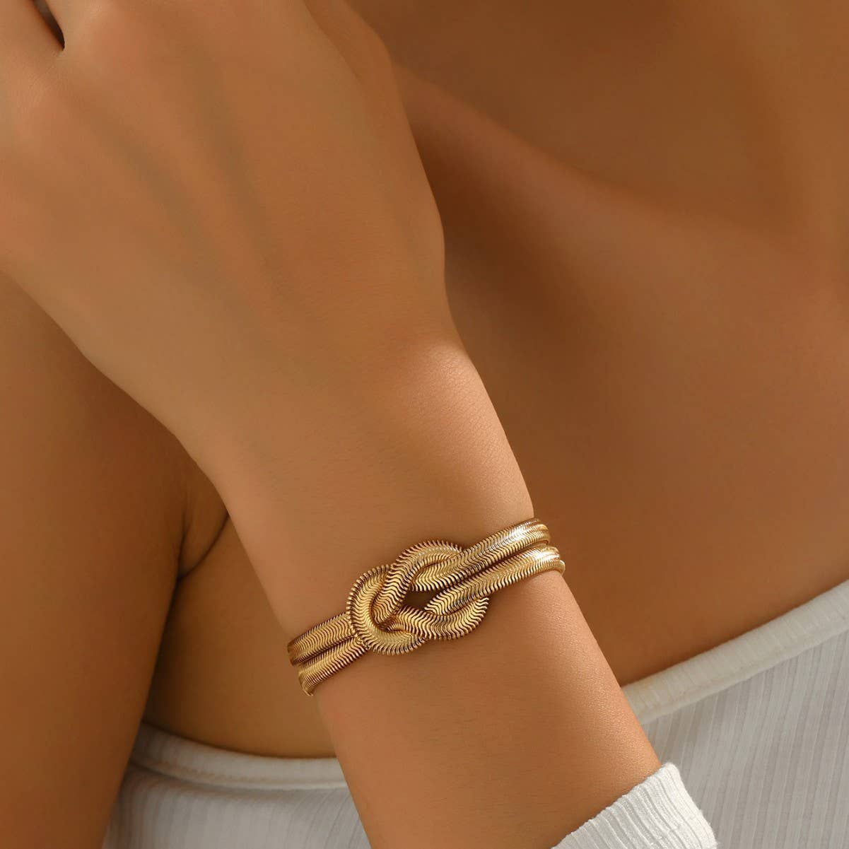 Lyonlee - Eternal Knot Bracelet