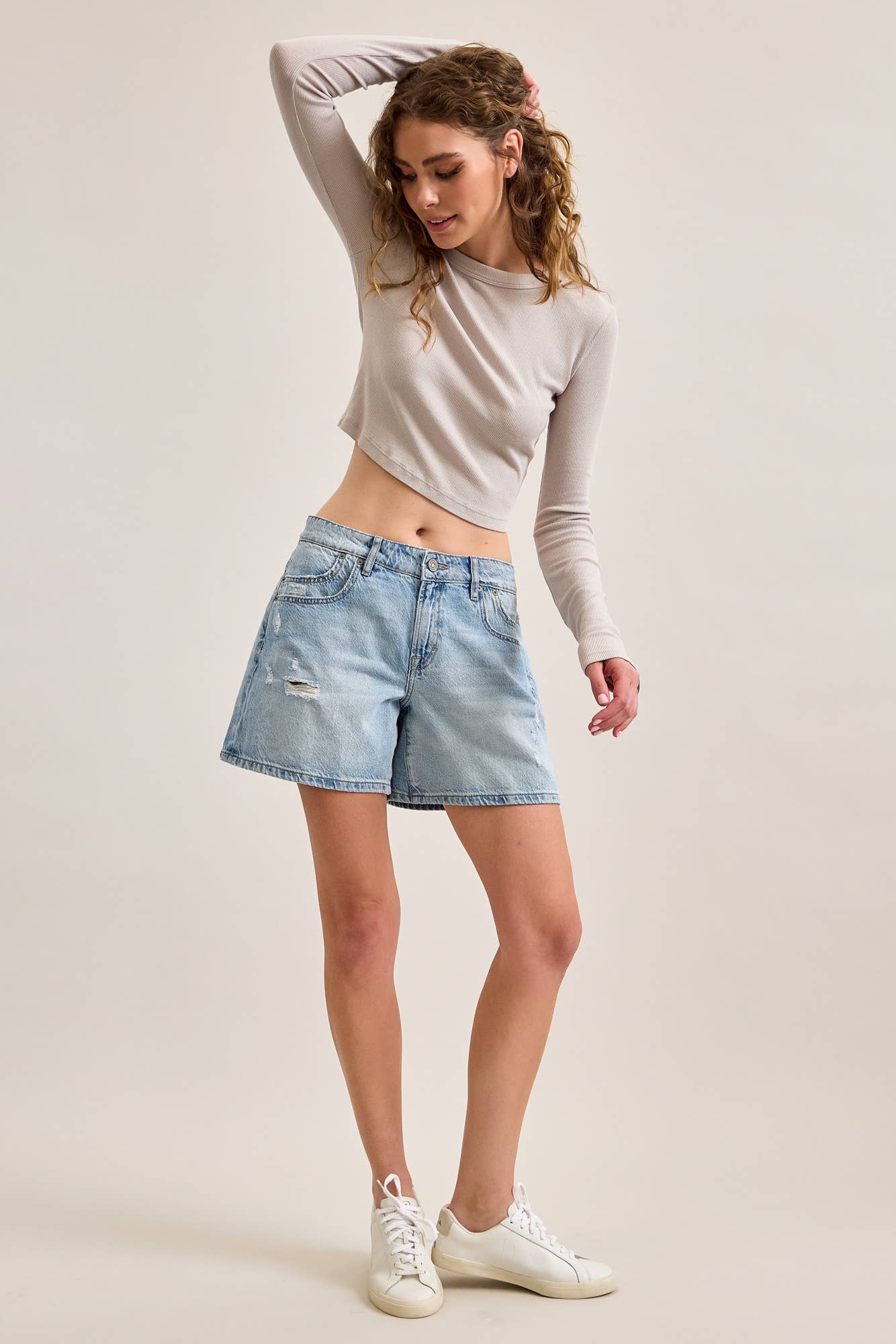 Hidden Jeans - 5” INSEAM MID-RISE SAMMIE BARREL SHORTS