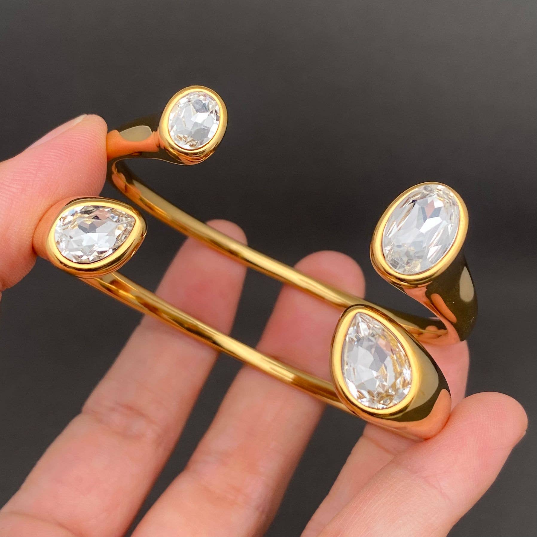 Mio Queena - Double Zircon 18K Gold Plated Stainless Steel Cuff - FGS