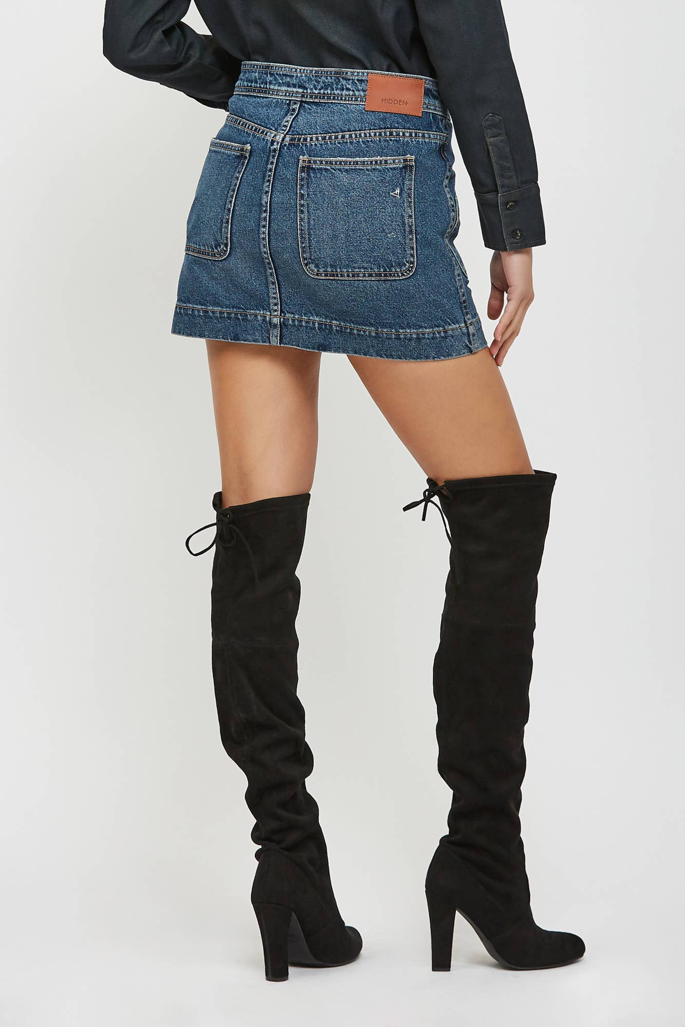 Zipper Pockets Mid Rise Mini Skirt