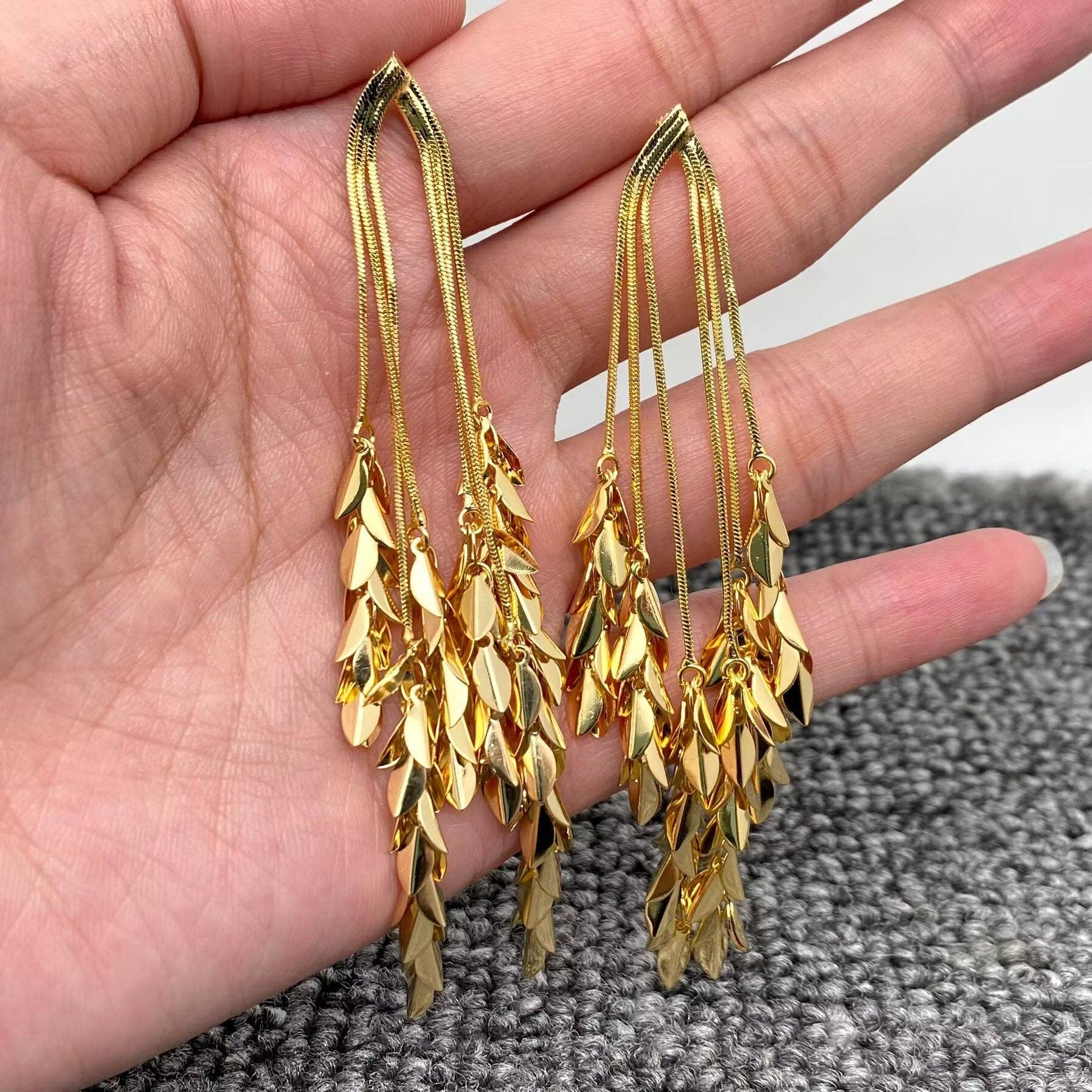 Mio Queena - 18K Gold Plated Metal Leaves Firnge Post Earrings