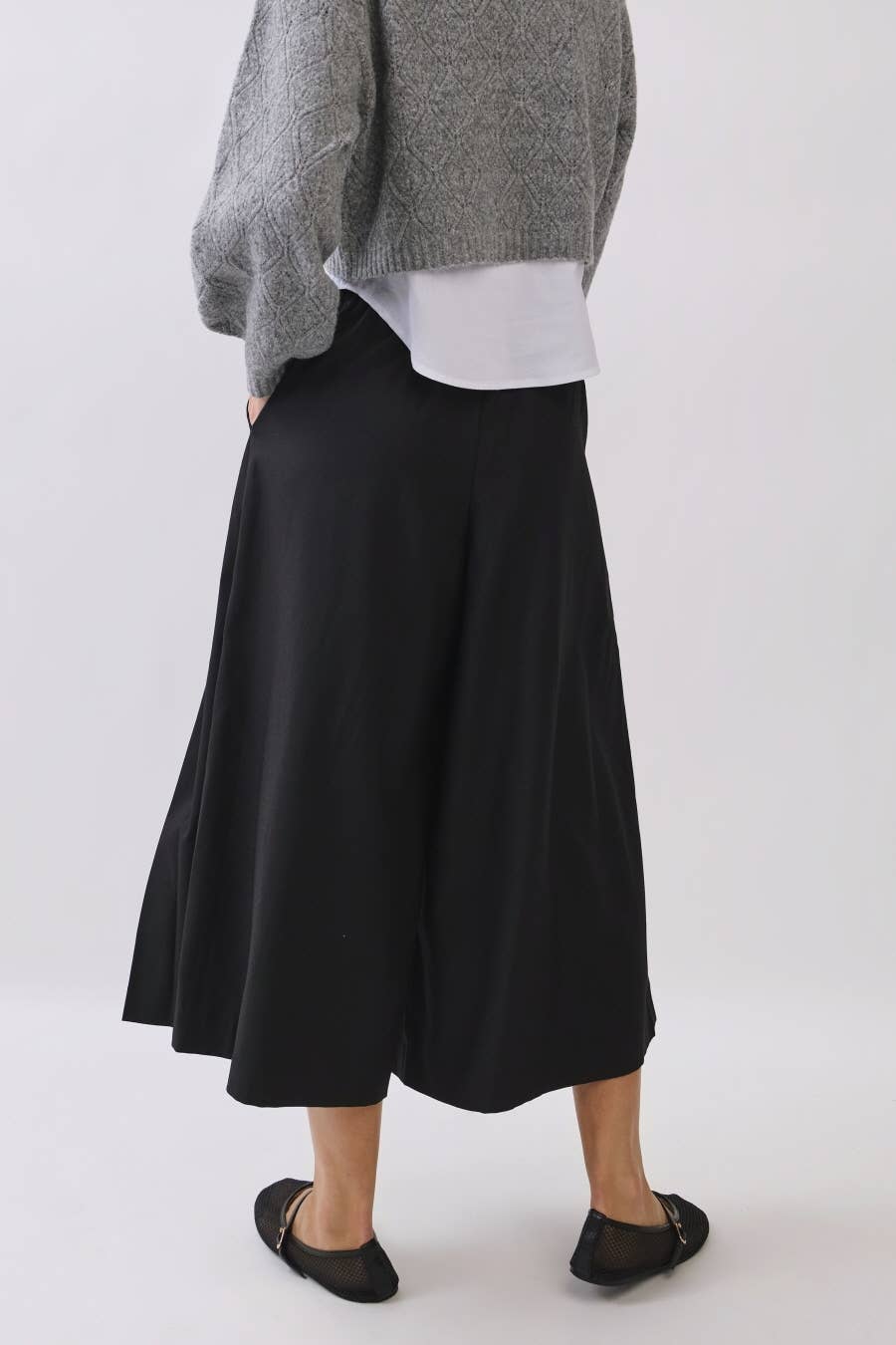 Oddi - Pleated Culotte Pants