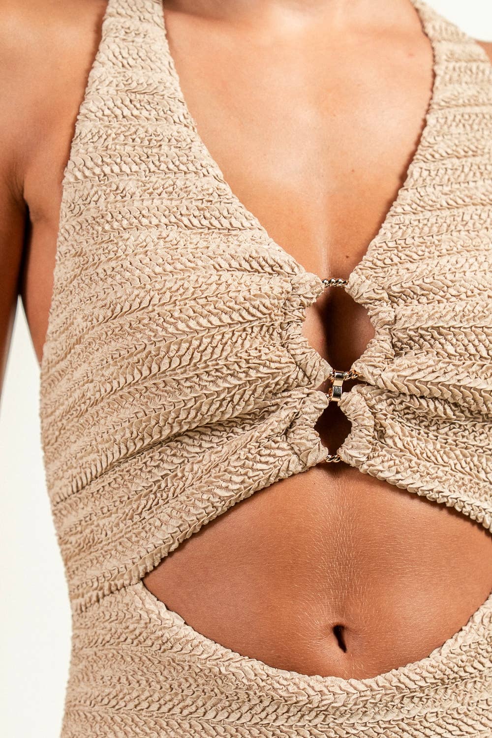 PATTERN KNIT W/ TRIM HALTER MIDI