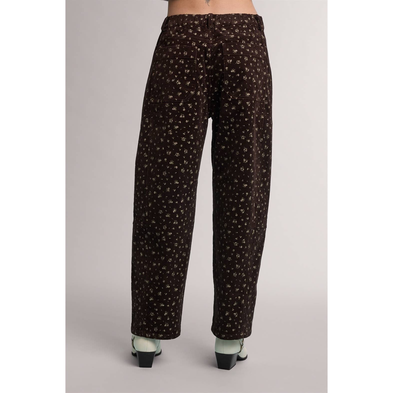 Wishlist Apparel - FLORAL PRINT BARREL LEG PANTS / WL26-12912