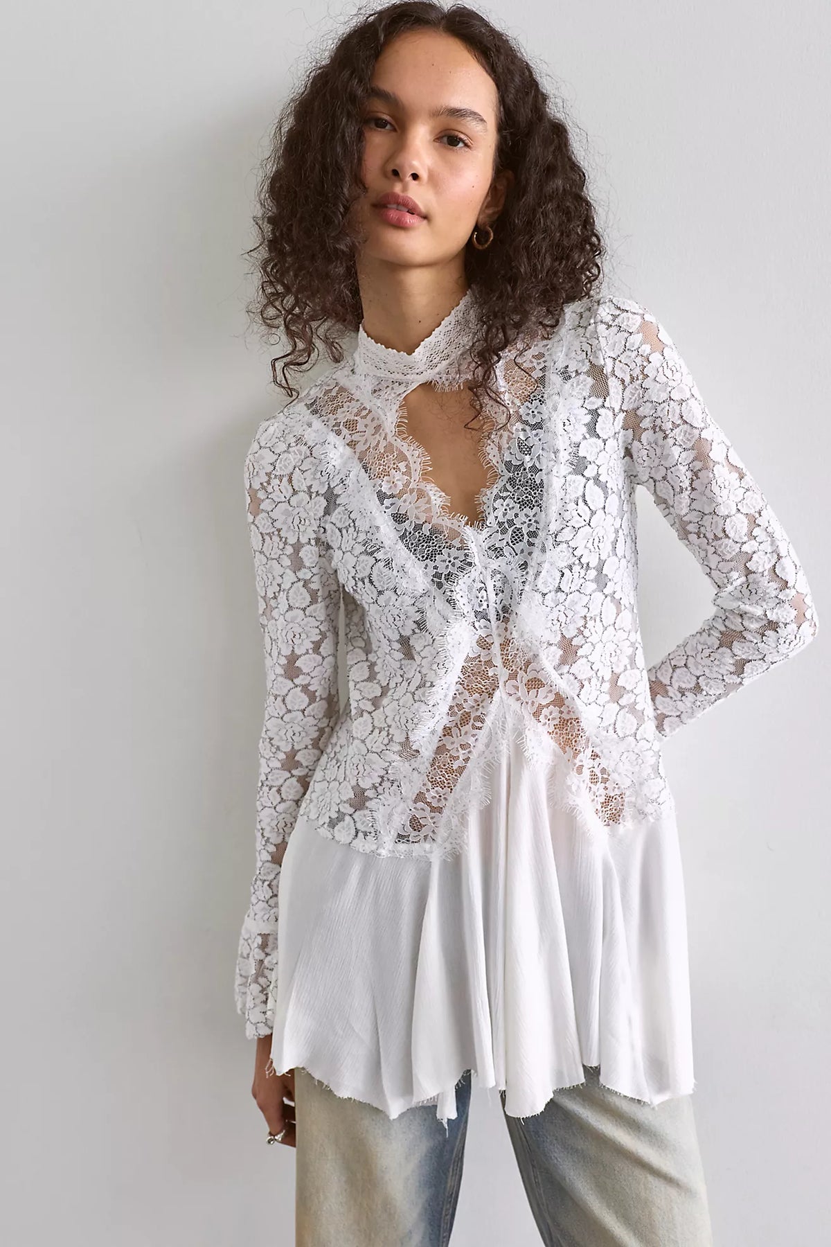 FIRST CRUSH LACE TUNIC / IVORY