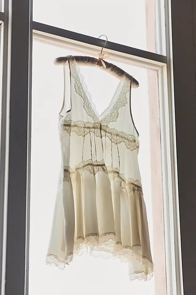 IN THIS GROOVE MINI SLIP