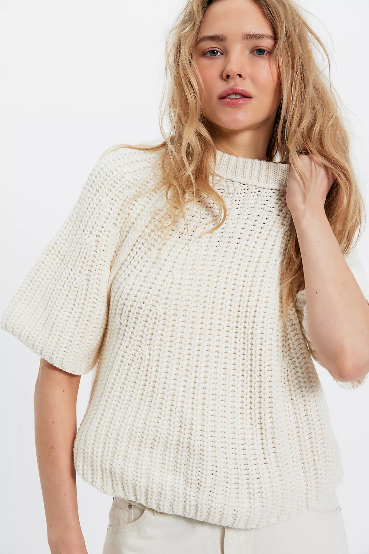 AMY SWEATER TEE