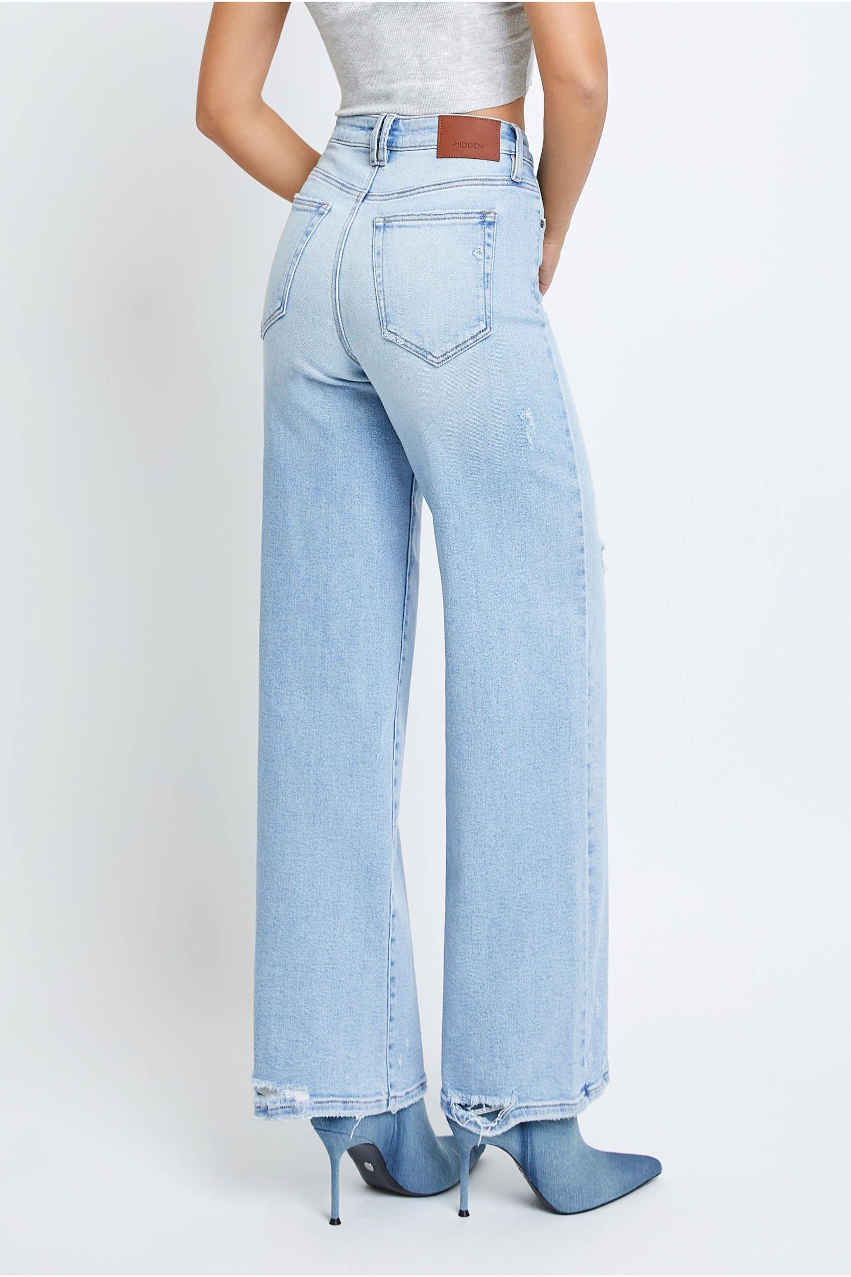 Nori Stretch 31" Inseam Wide leg