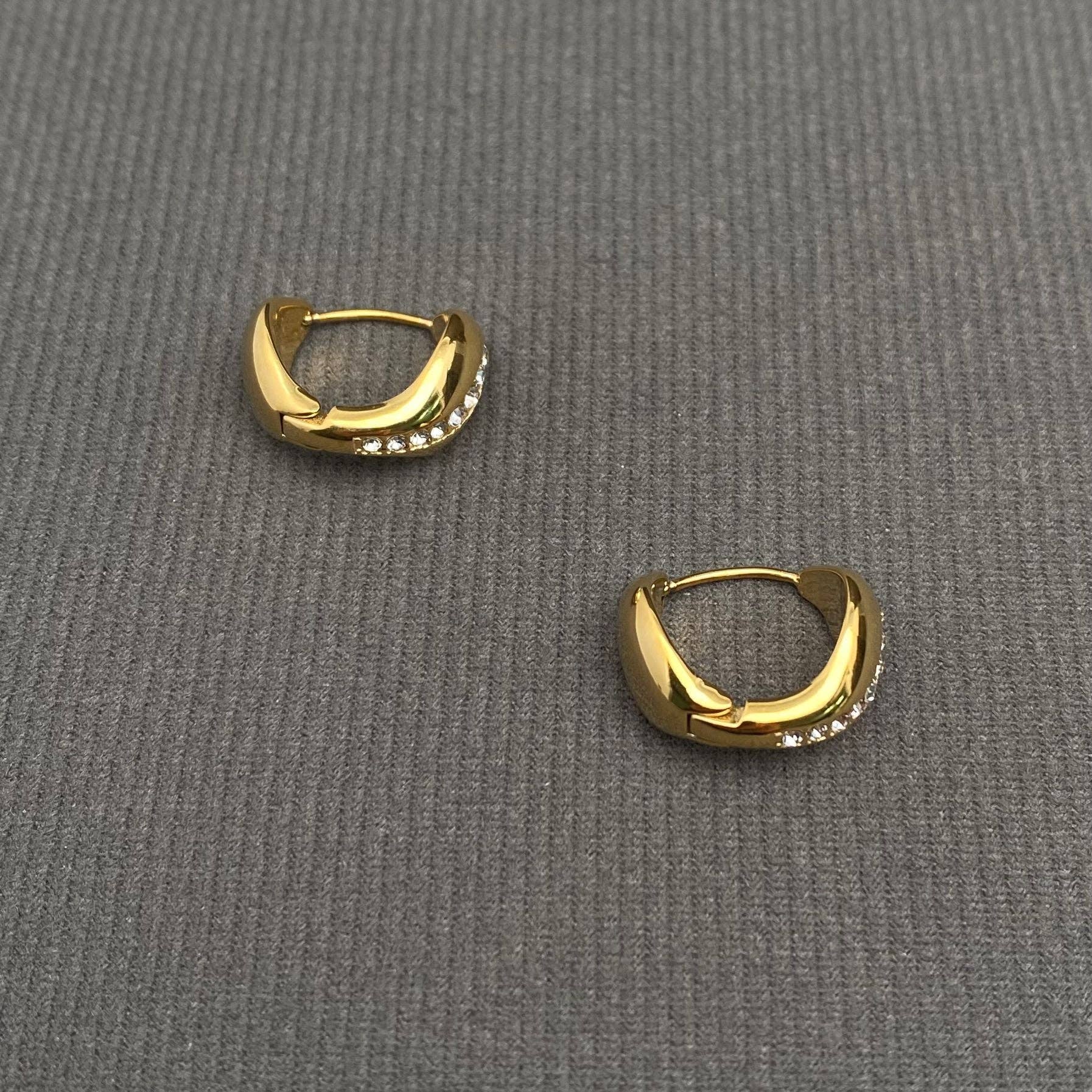 Mio Queena - Zircon Inlaid Glossy 18K Gold Plated SS Hoop Earrings - FGS
