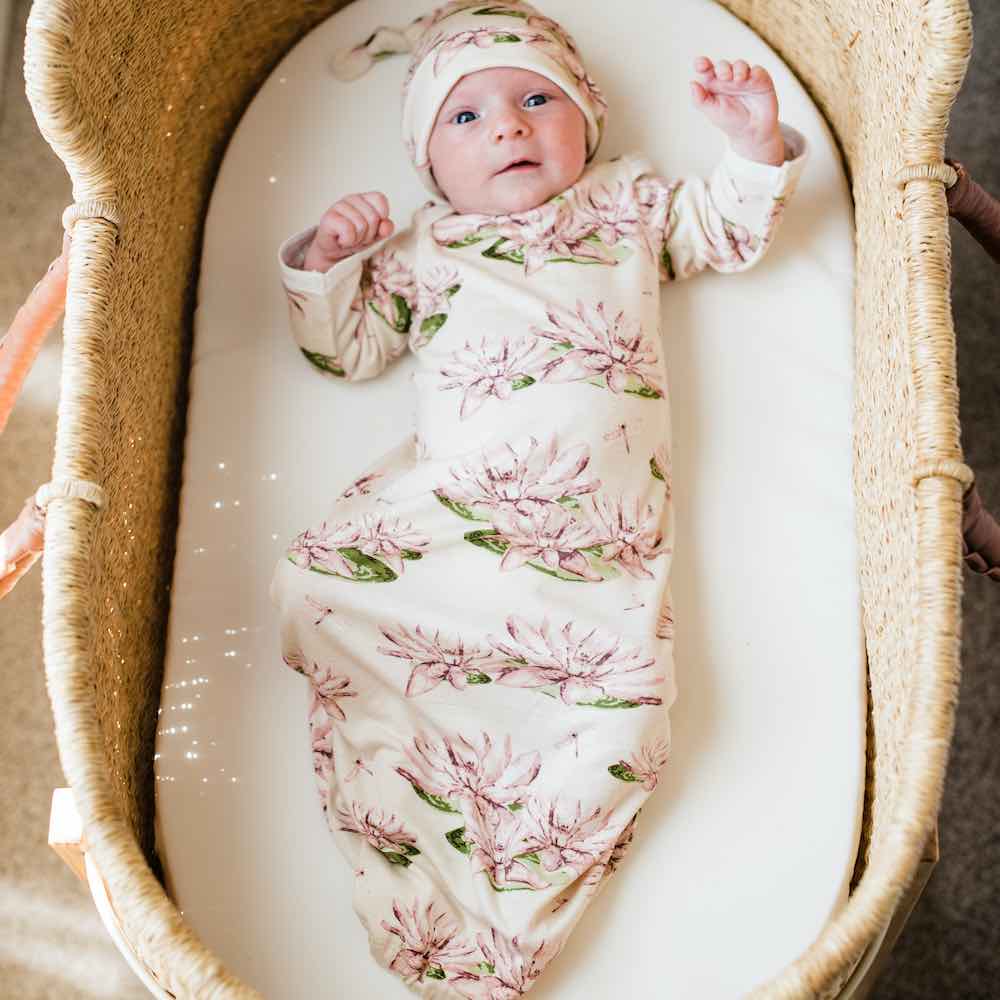 NB Gown Set