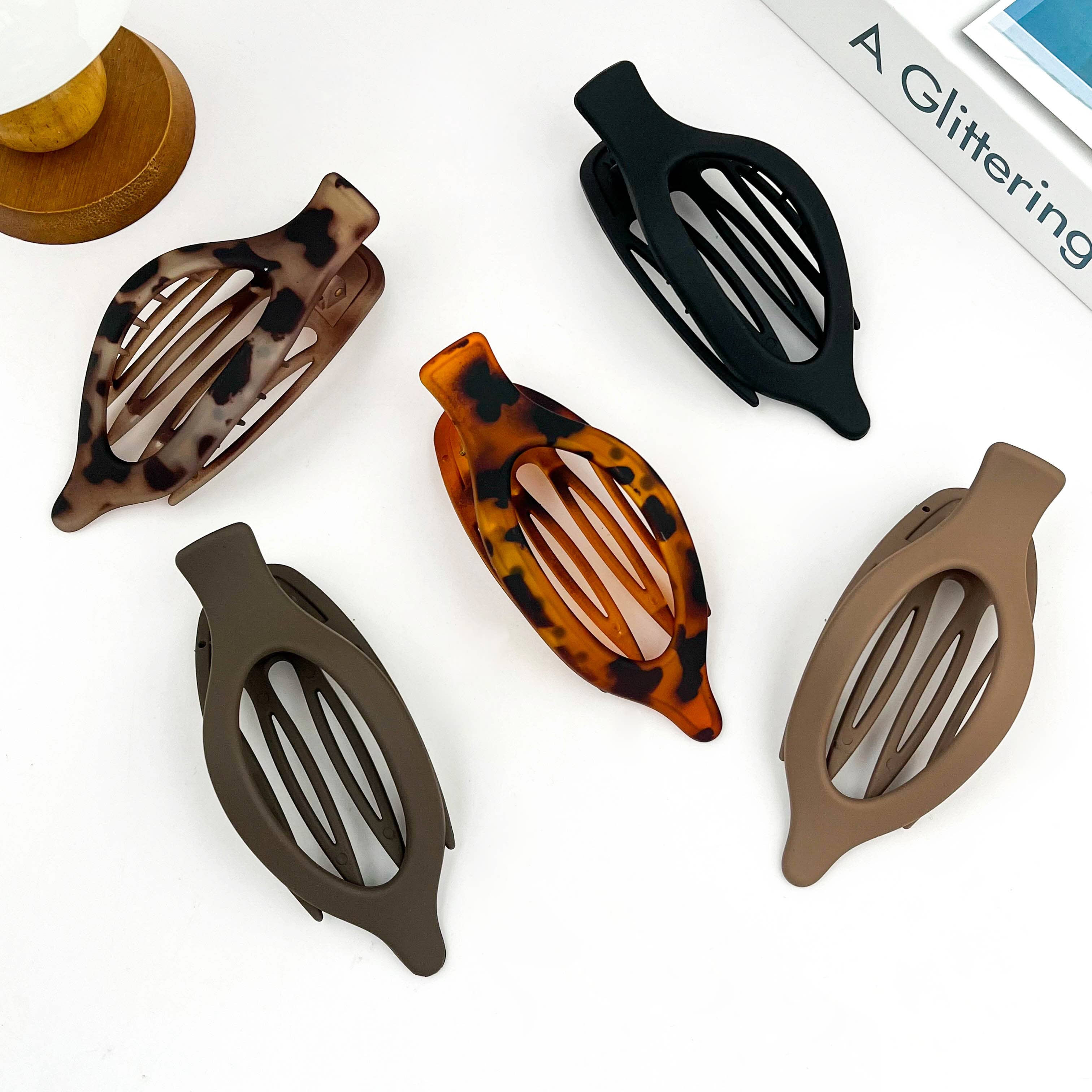 SoapElenGlen - Simple Solid Color Hair Barrette, Flat Oval Hair Clip