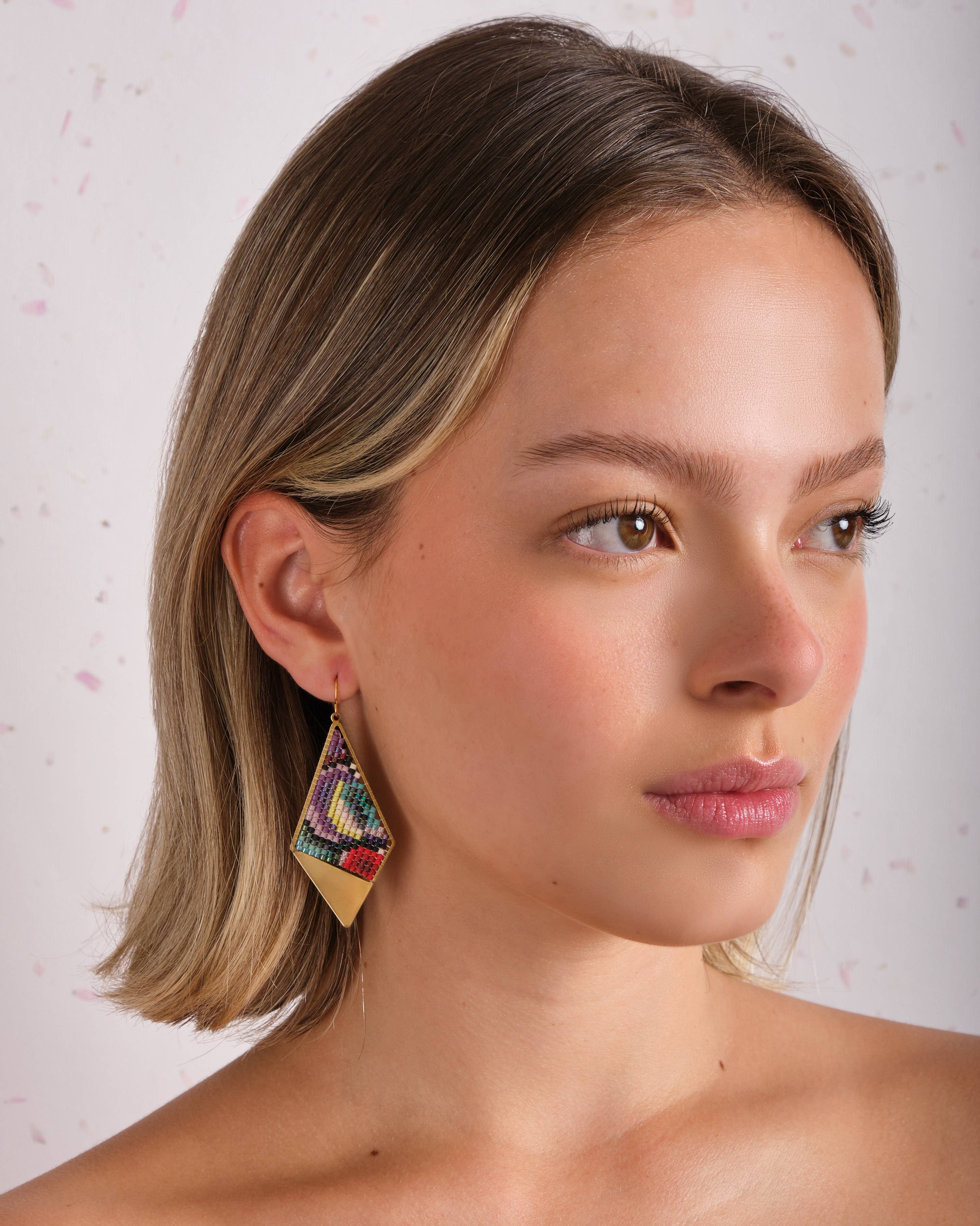 Mayana Designs Co - Beaded Handwoven Kaleidoscope Kite Earrings (Pink/Orange)