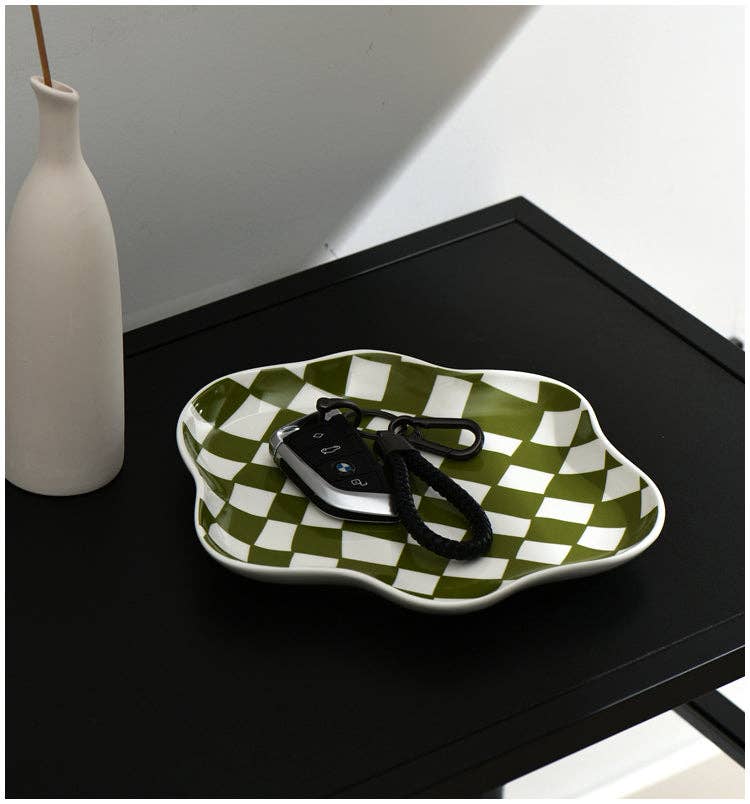 Filtrum Home - Checkerd Ceramic Plate