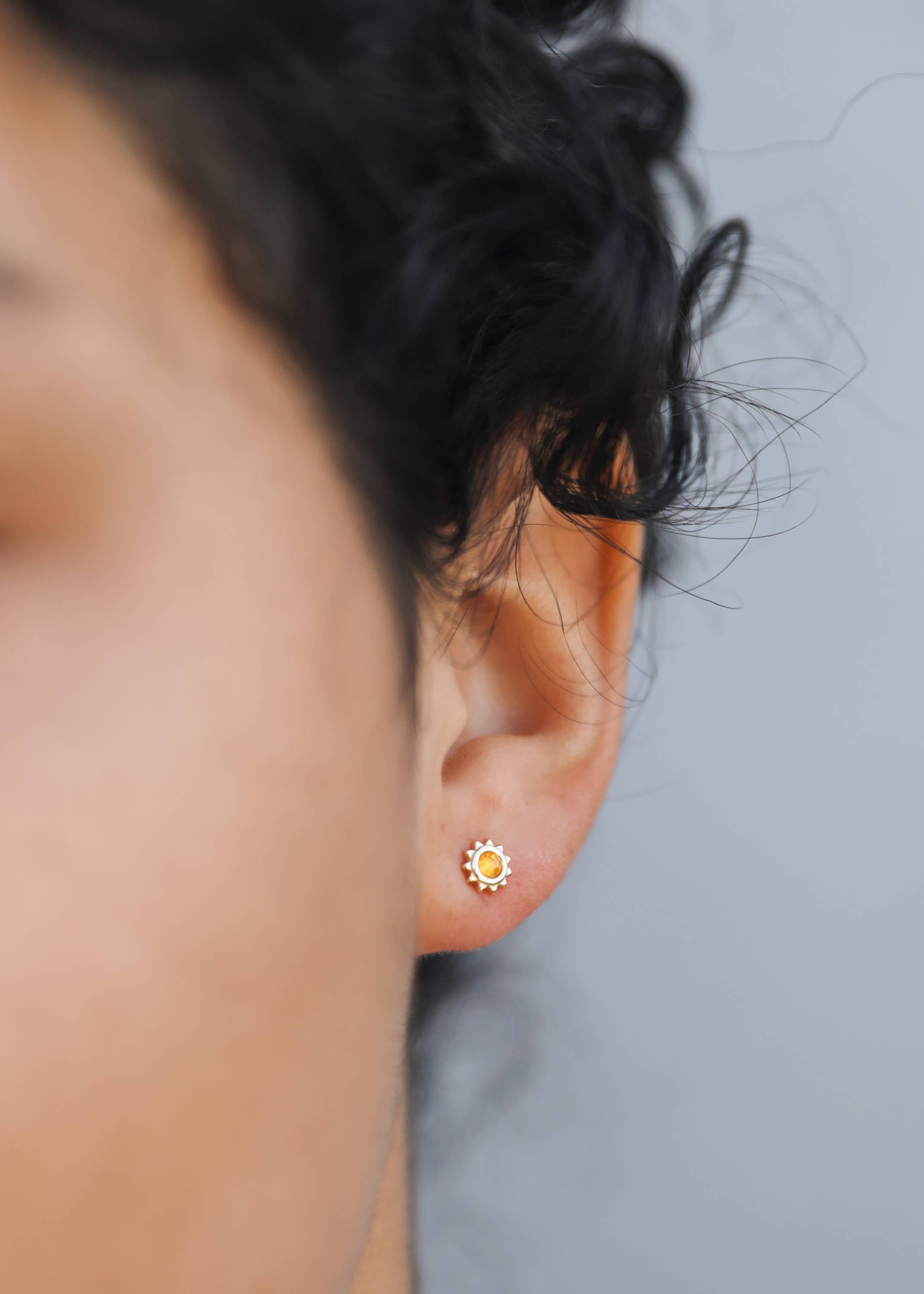 JaxKelly - Sun Studs - Amber - Earring